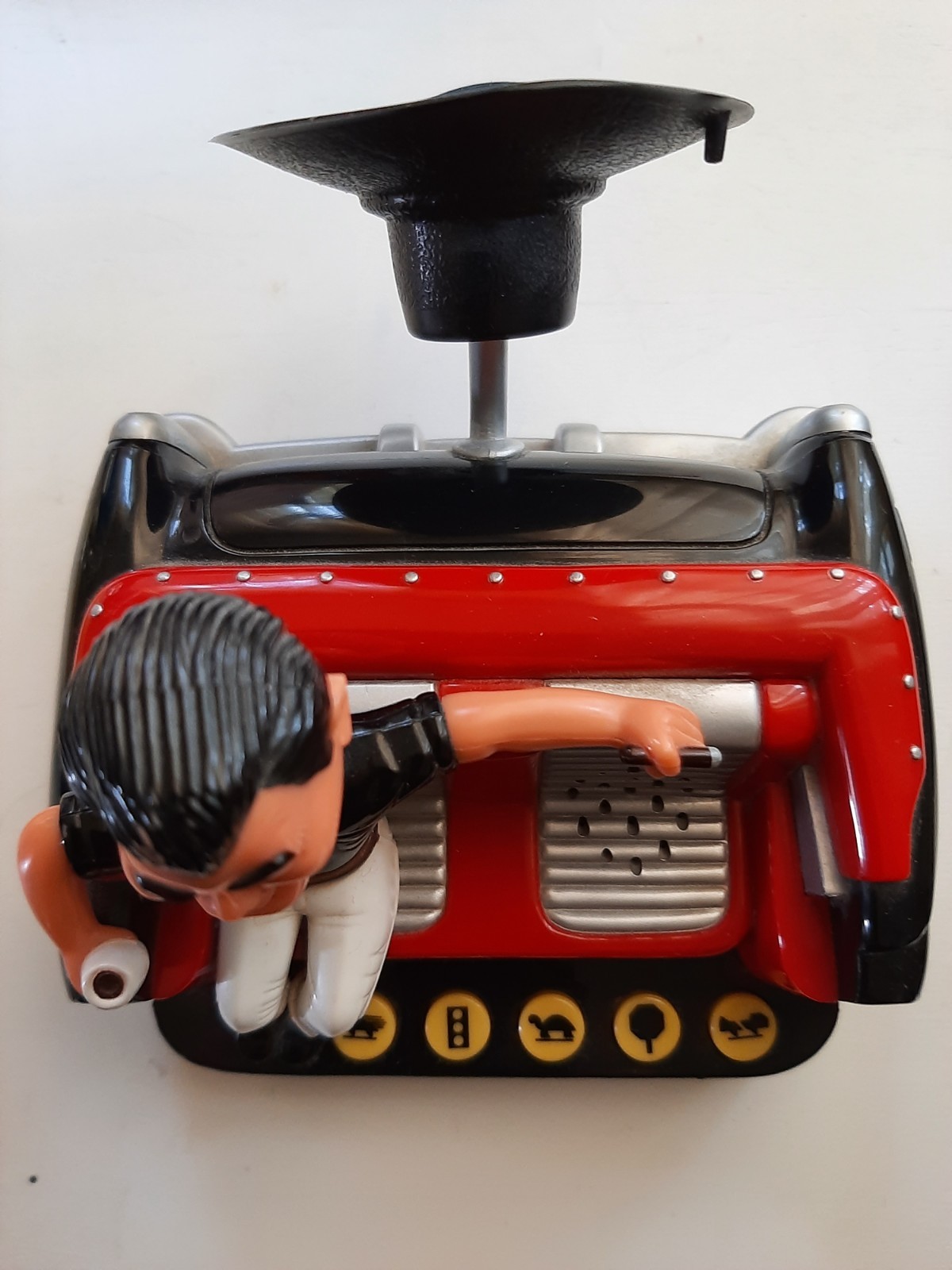 TALKING TOY BACK SEAT DRIVER MAKES 5 DIFFERENT COMMENTS 1999 USES 2 AA BATTERIES