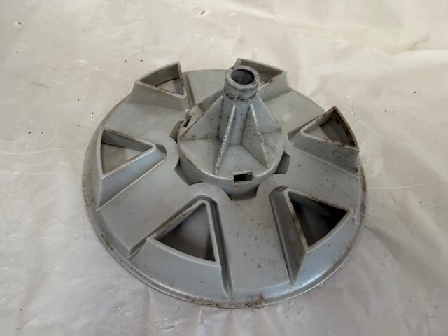 Power Wheels Wheel Jeep Hub Caps and Center Caps Silver Grey