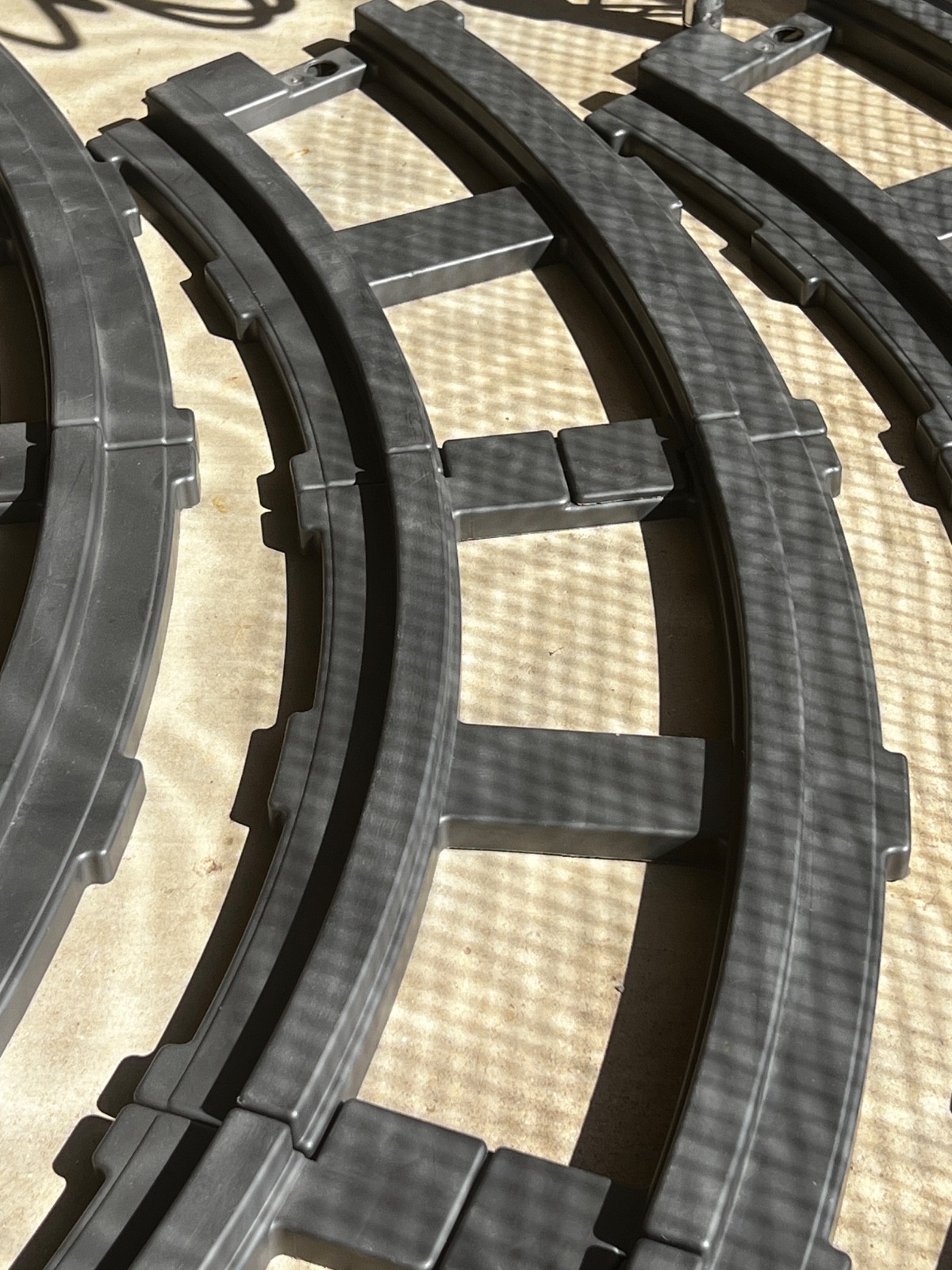 Peg Perego Train Track Set (12) numbered Curved Sections – Thomas, Santa Fe