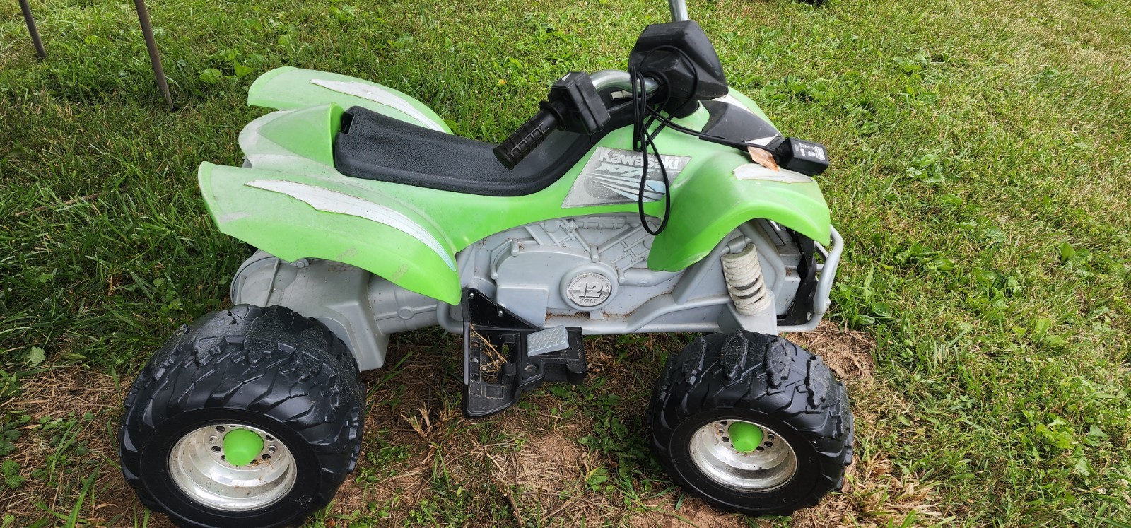 Fisher-Price Power Wheels Kawasaki KFX ATV – Green