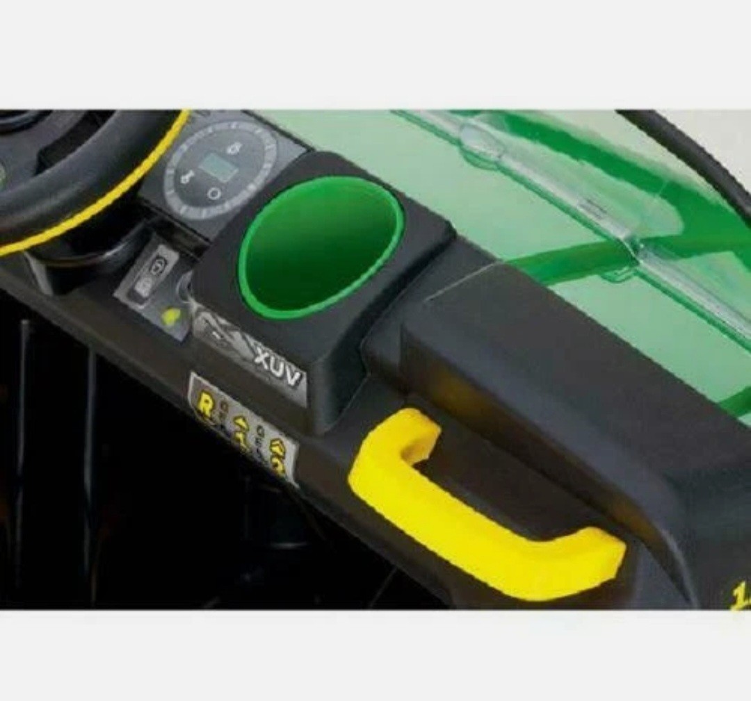 Peg Perego John Deere Gator XUV 12-volt Battery-Powered Ride-On Tractor / Truck