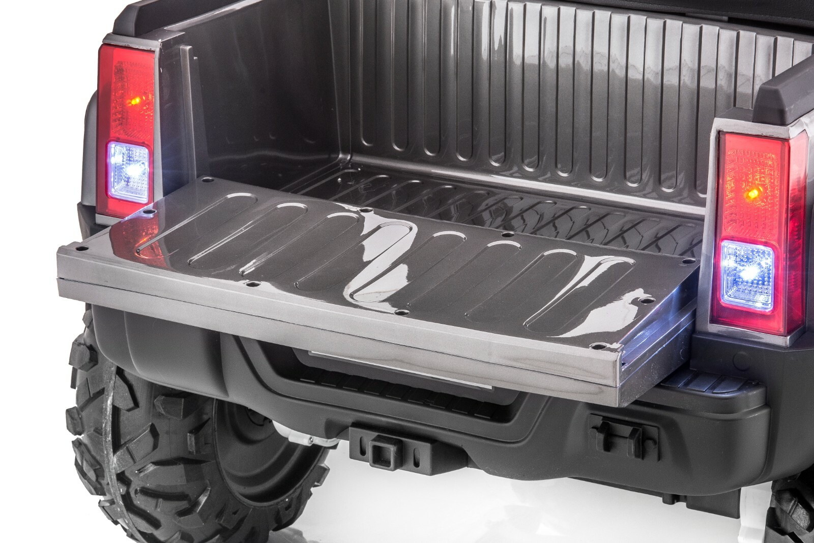 SUPERtrax® Warrior 12v 4×4 Kid’s Ride On Vehicle – Gloss Gray