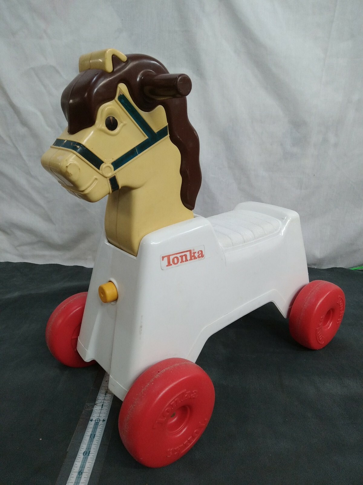 Tonka Ride On Toy With 2 Interchangeable Heads preowned