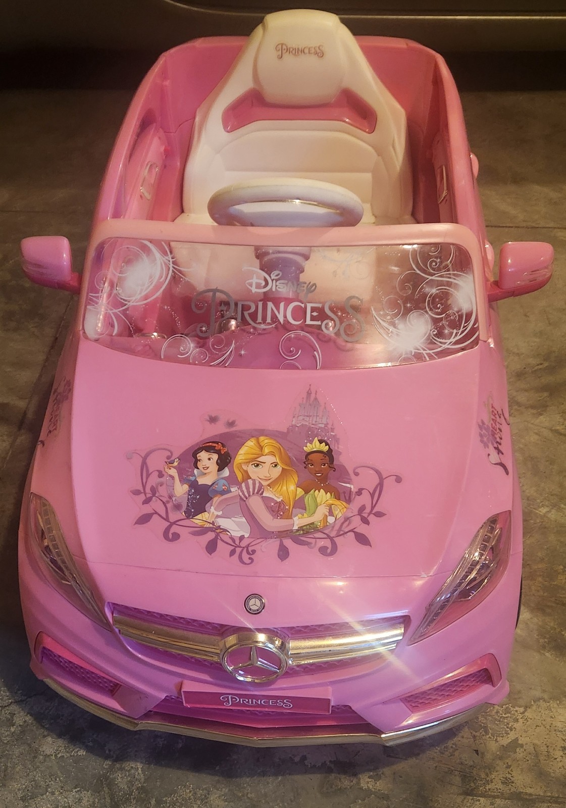 Disney Princess Mercedes-Benz 6 Volt Battery Ride On