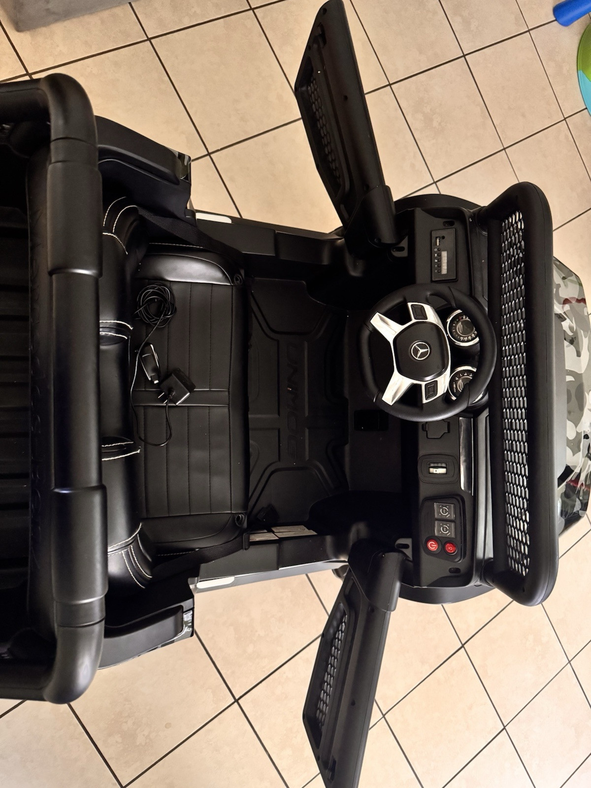 24v ride on Mercedes-Benz Unimog 4×4 Camo UTV