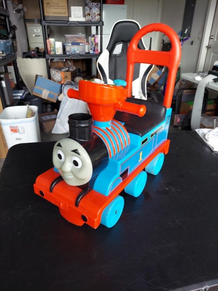 Kiddieland Thomas The train Tank Engine Activity Ride On, Used