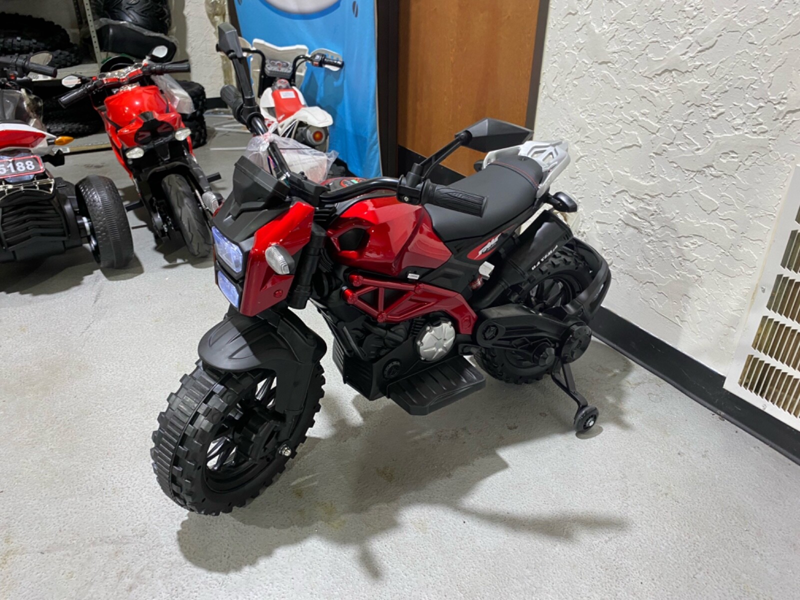 Brand New Ride On Car Motorcycle with Training Wheel, Built in Music System