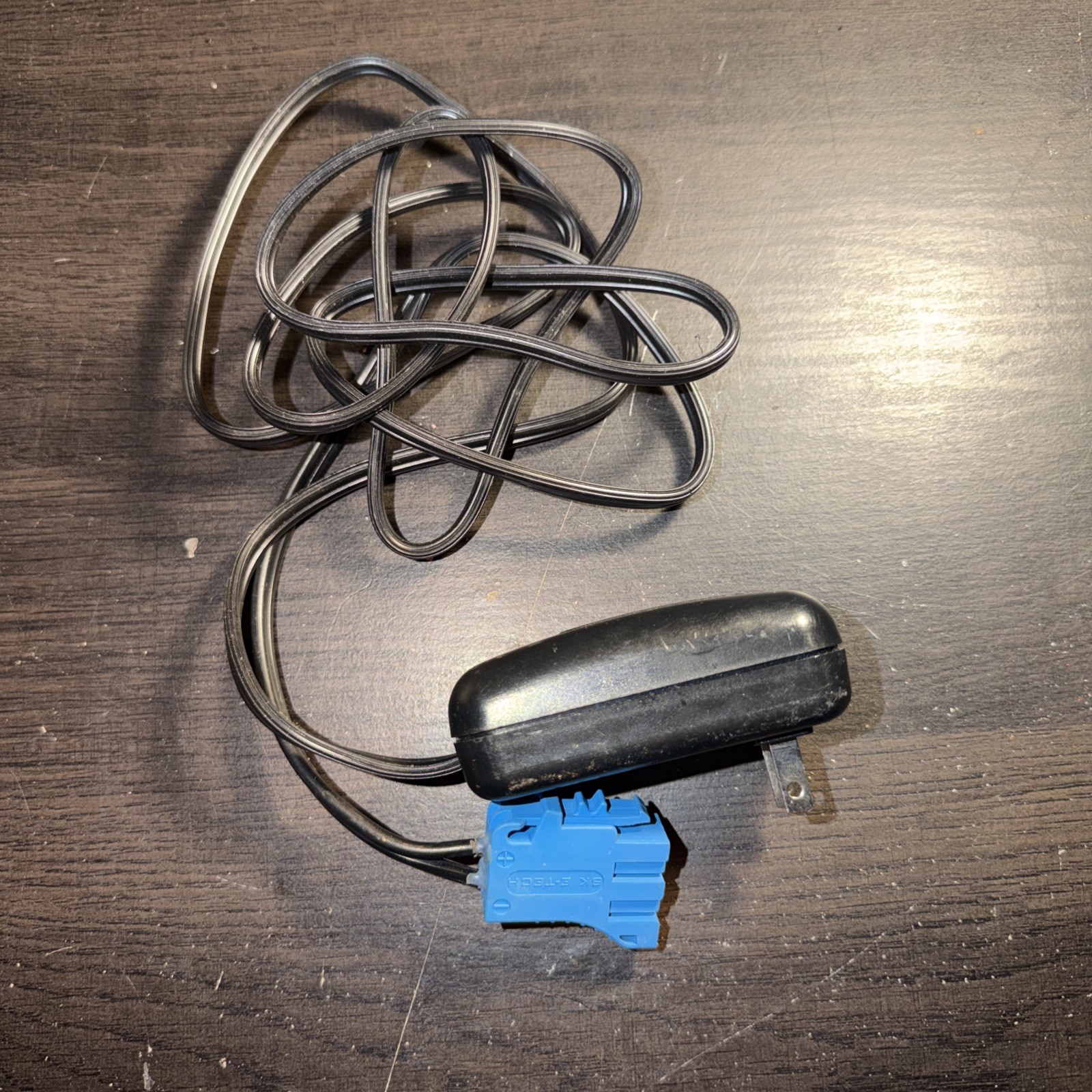 Peg Perego 12v Battery Charger for John Deere Case Tractors Gator Polaris