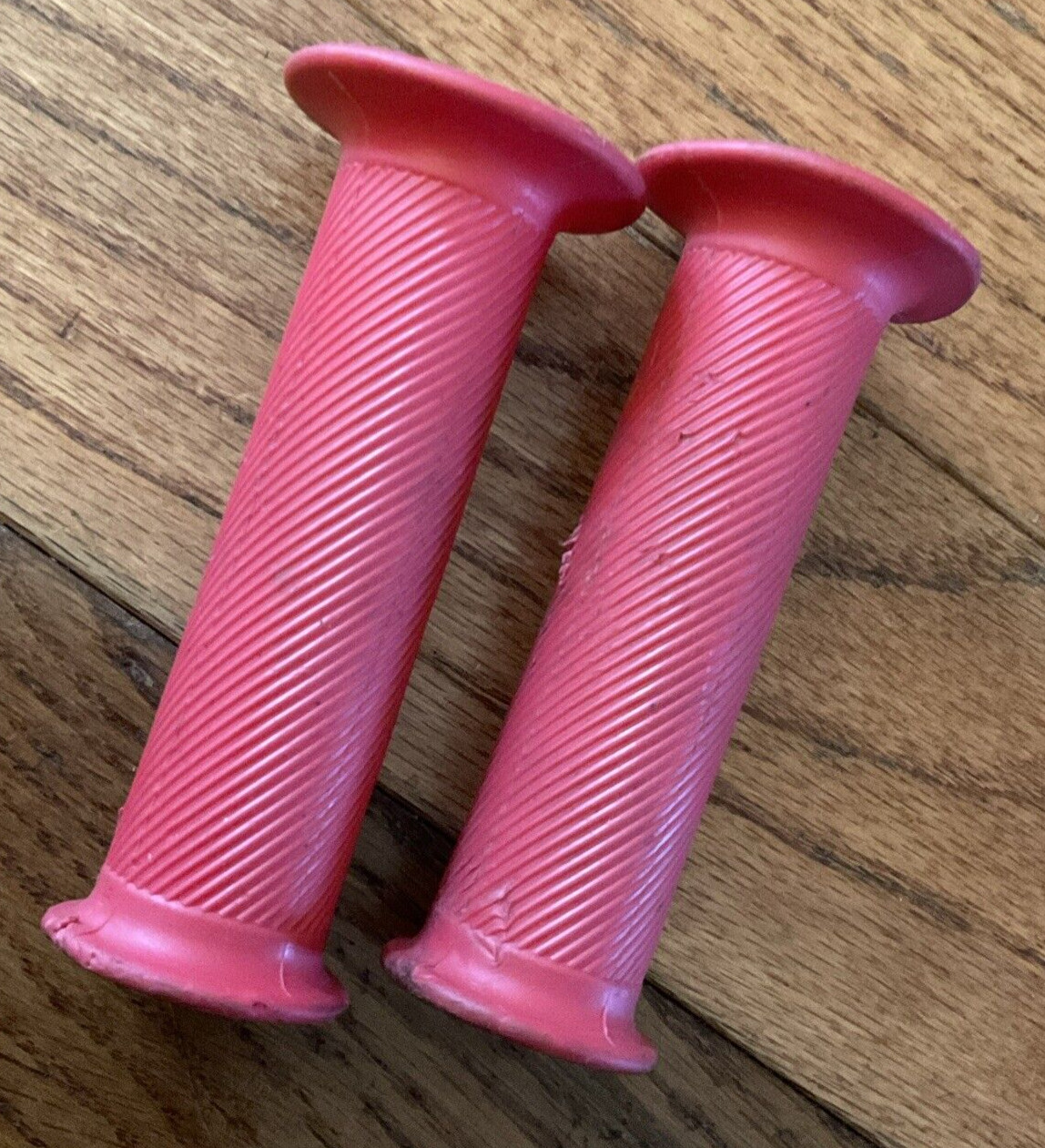 BCP 12V Kids Ride On 4-Wheel ATV Grips Red Set of 2 Kids Toys Replacement Part