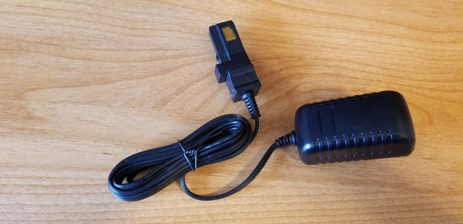 Fisher Price Ride-On Car Power Wheels 12V Battery Charger For Gray / Orange-Top