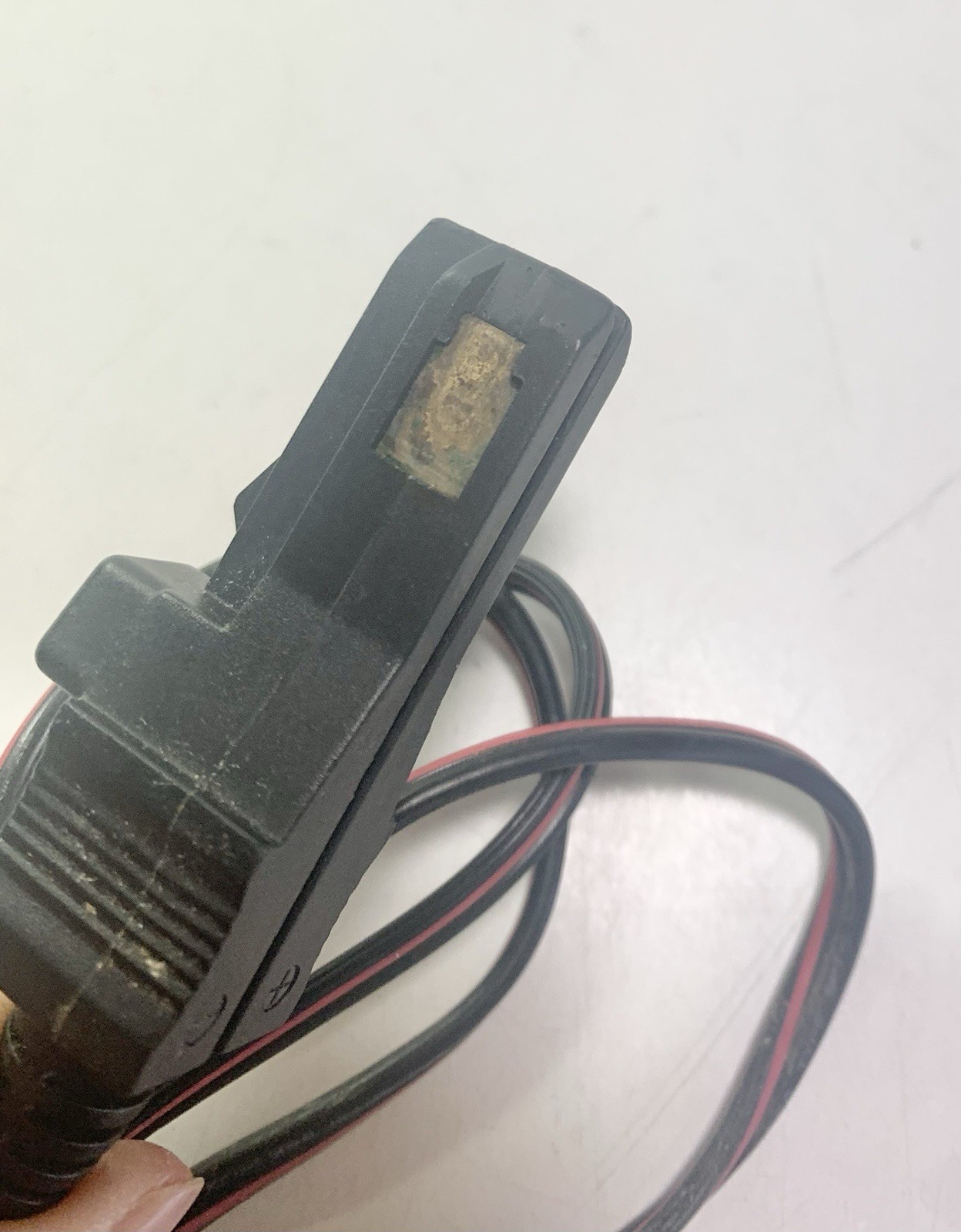 Power Wheels 12v Battery Charger: 00801-0972 – 12V 1.2A