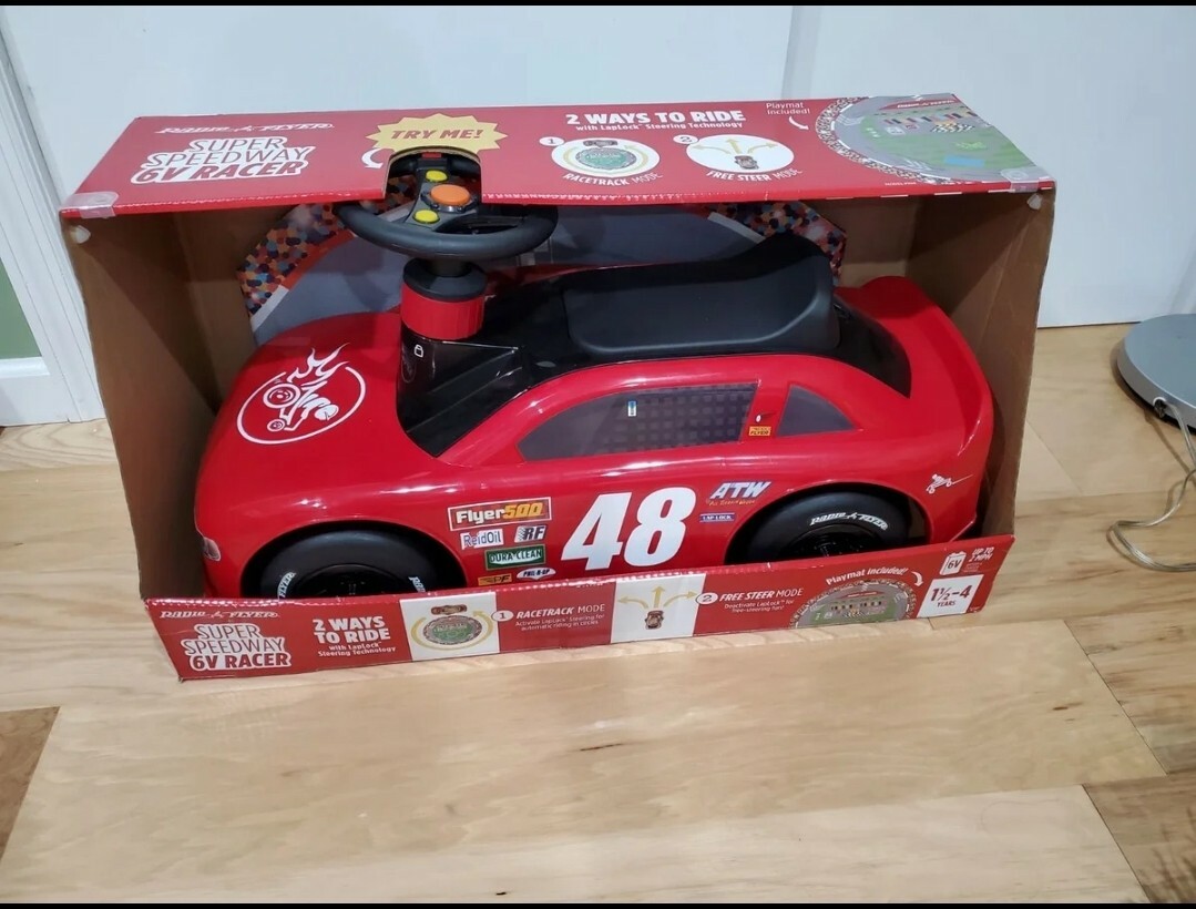Radio Flyer 6v Racer Ride On Car for toddlers
