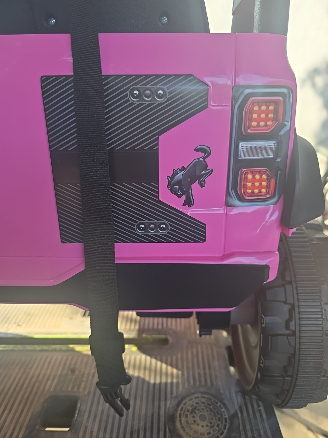Ford Bronco Raptor 12V Powered Ride on Truck Toys, Kids Electric Car with Remote