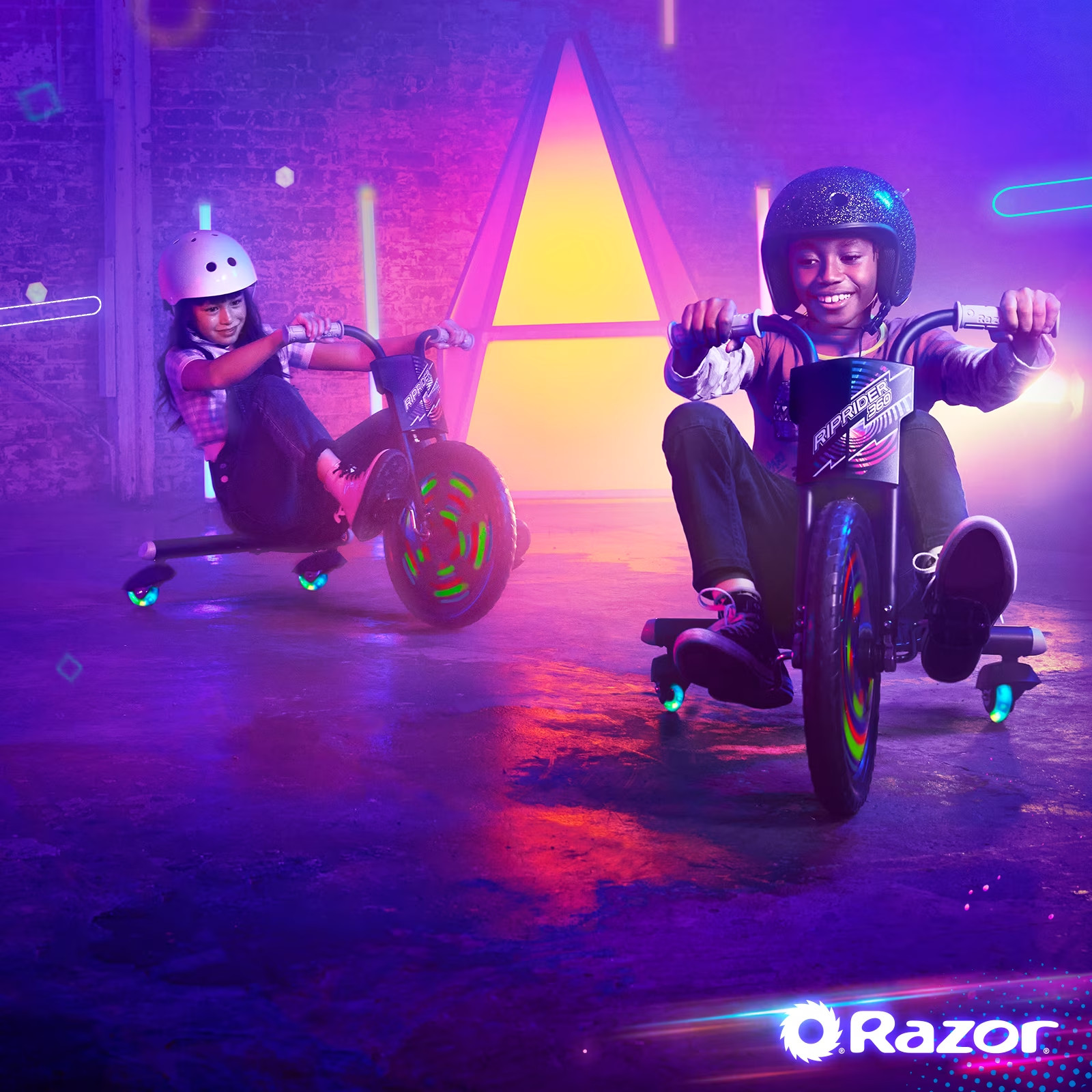 Kids Ride On Toy 3 Wheeled Drift Trike Bicycle LED Lights 360 Degree Spinning