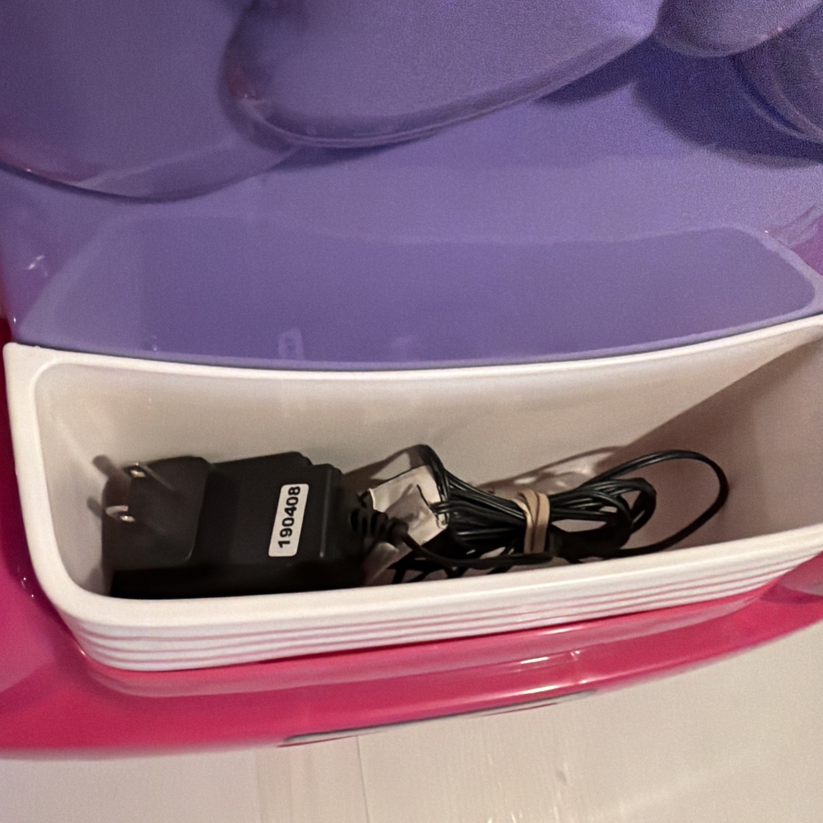Minnie Mouse 6V Mobile Bakery Car Ride-On Disney Toy charger included ￼