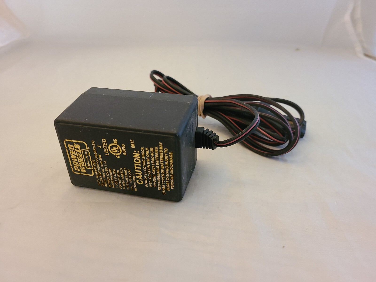 Original FISHER PRICE 00801-0972 POWER WHEELS 12V BATTERY Charger C-12150 Retro!