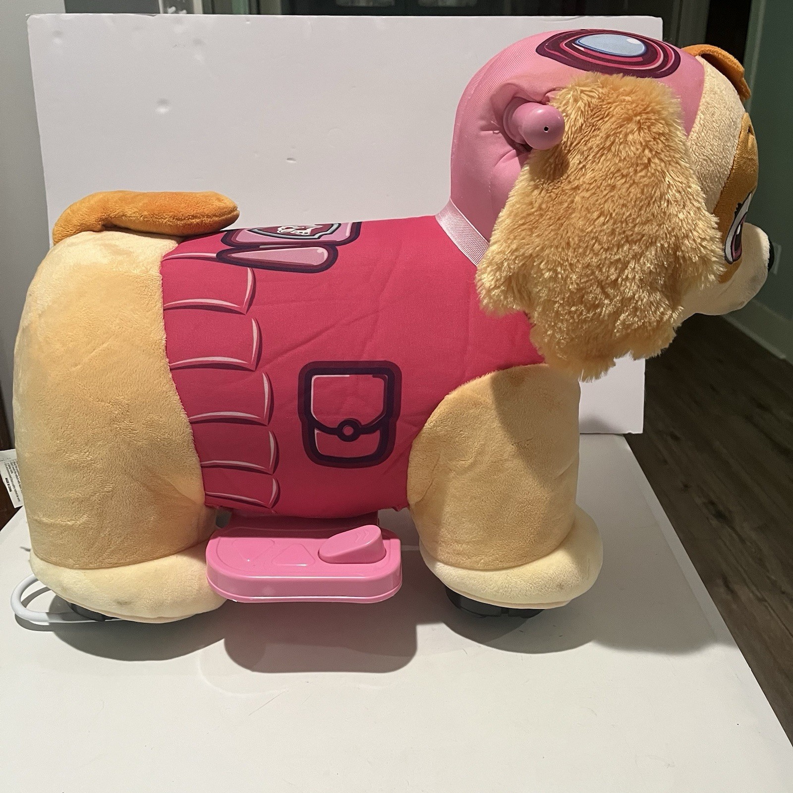 Nick Jr Paw Patrol Skye 6V Plush Ride On Toy for Toddlers Huffy HTF Charger Worx