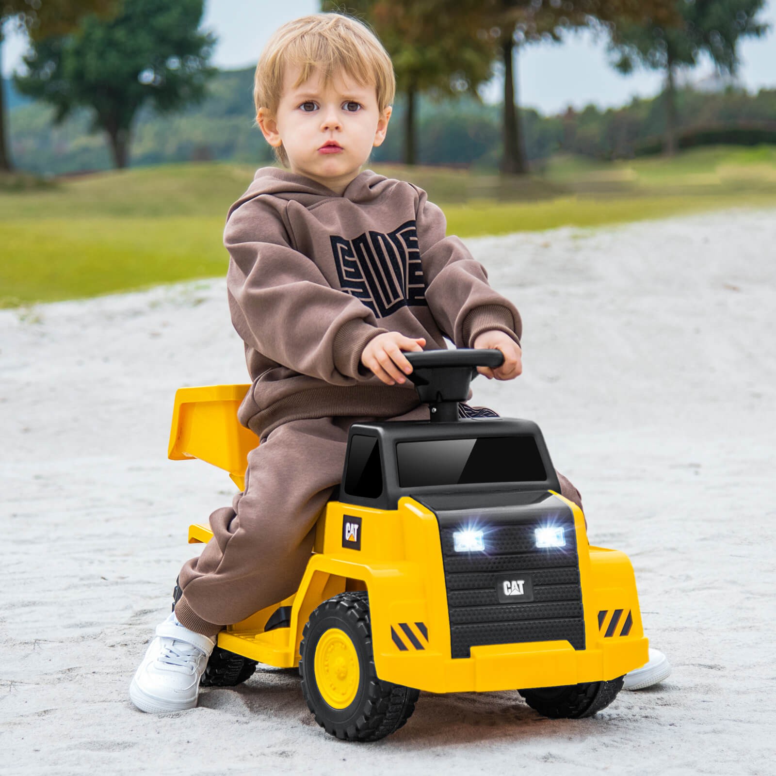 Ride on Dump Truck w/One-Button Start Horn Adjustable Dump Bed Treaded Wheels