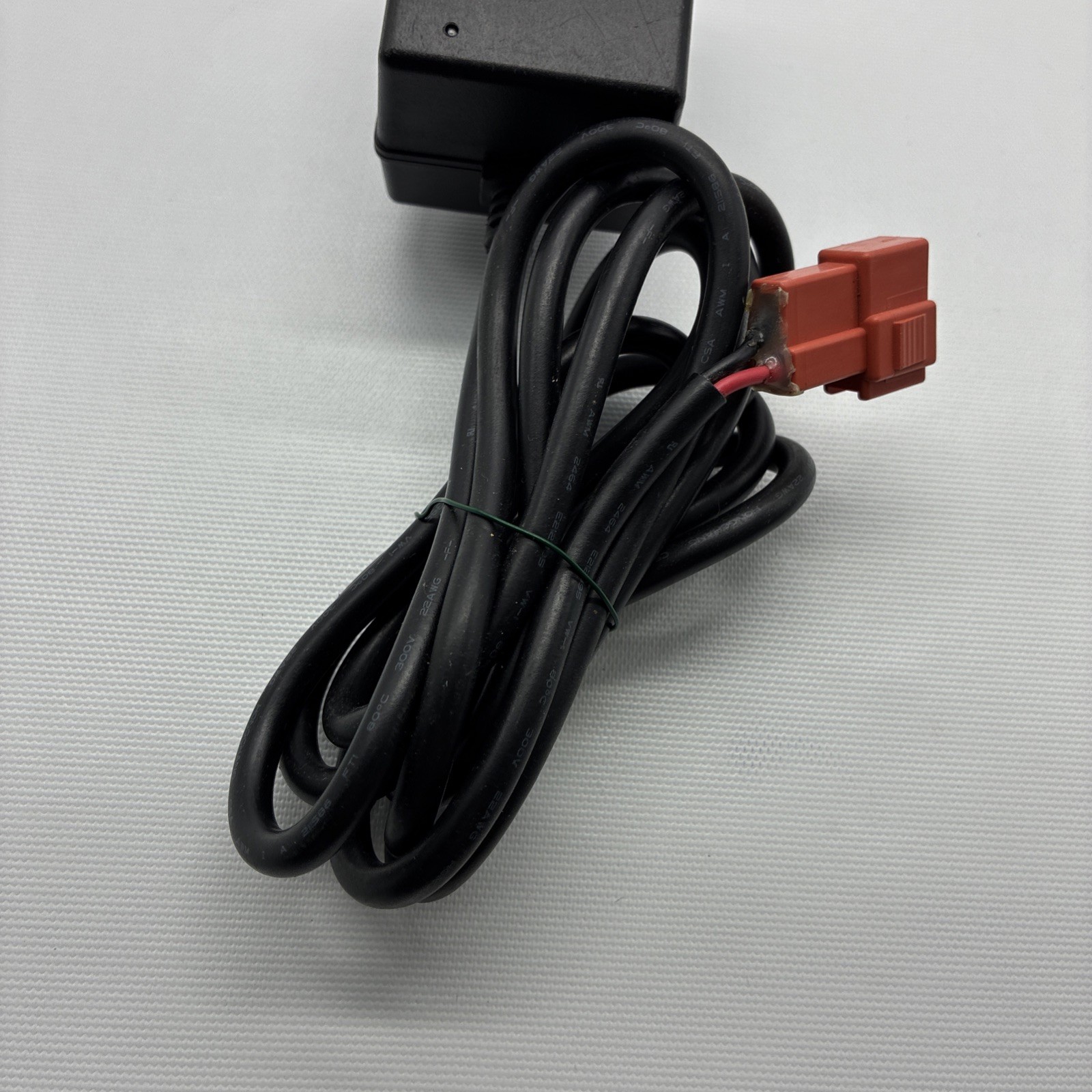 SHENGLE ELECTRONIC BATTERY CHARGER 7V KID TRAX MOTION TRENDS SL06-04-01