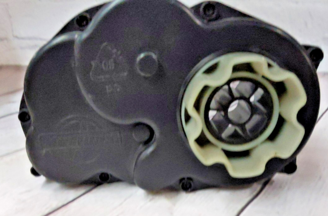 Genuine Kid Trax 12 Volt Kia Sing-A-Long Soul Right Side Motor Gearbox