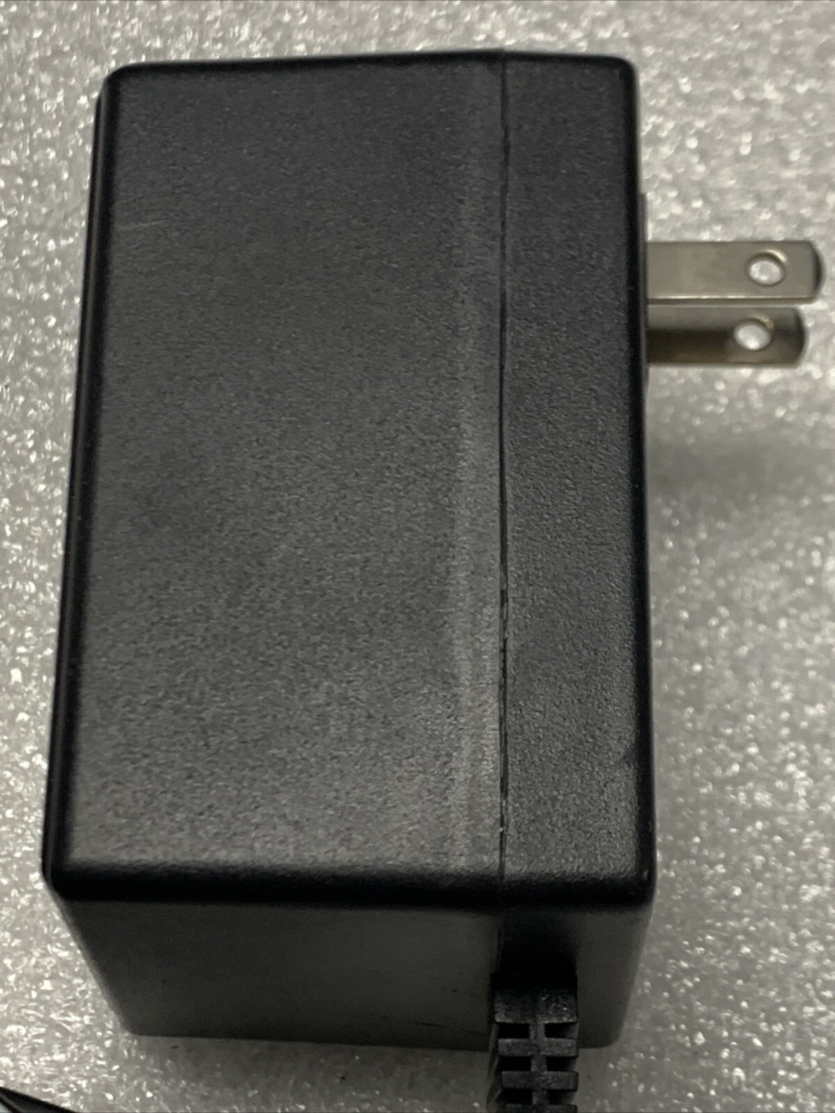 Fisher Price Power Wheels 00801-0675 Class 2 Battery Adapter Charger 12V OEM
