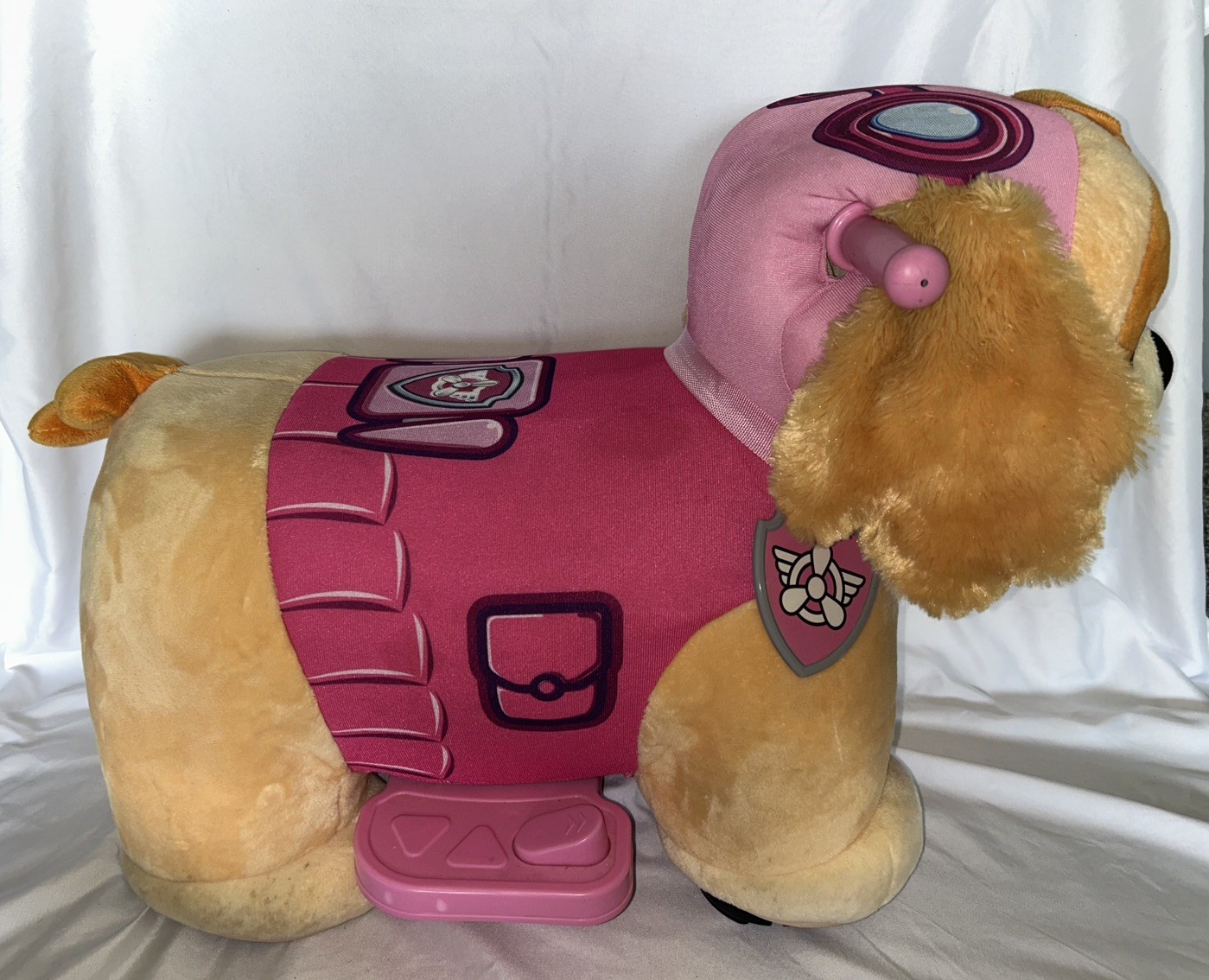 Nick Jr Paw Patrol Skye 6V Plush Ride On Toy for Toddlers – UNTESTED, NO CHARGER