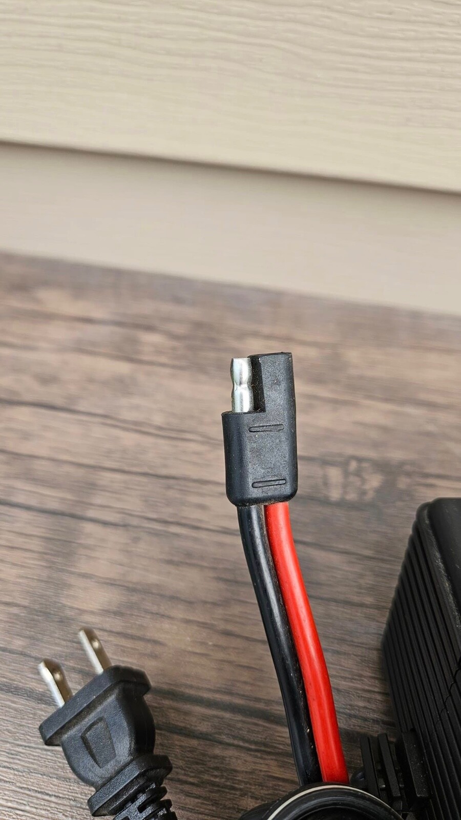 Schumacher CR-2 Charge ‘n Ride Battery Ride On Toy Charger T38