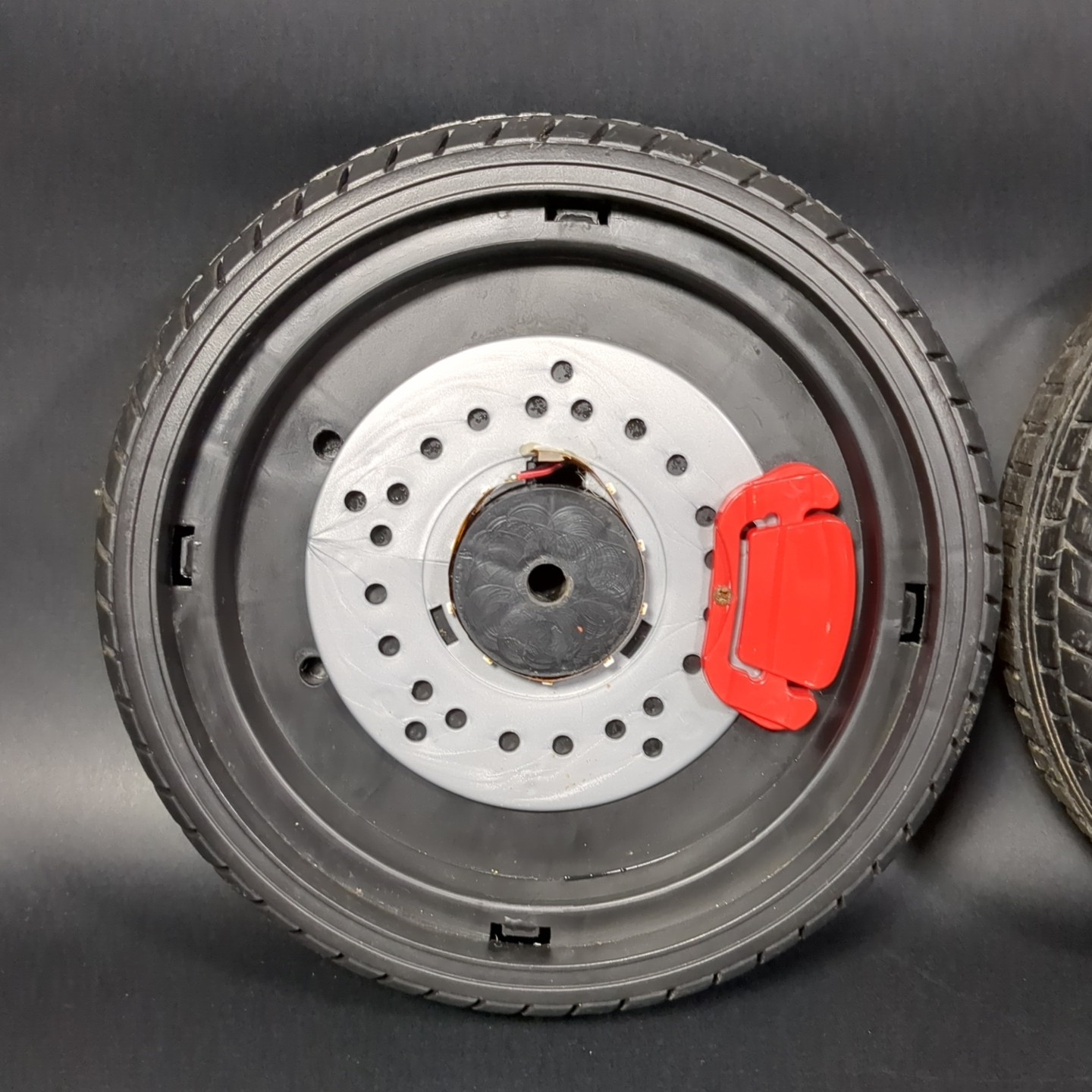 Mercedes-Benz SL65 AMG Rear Wheels fits 12V Kids Ride On Parts XMX602