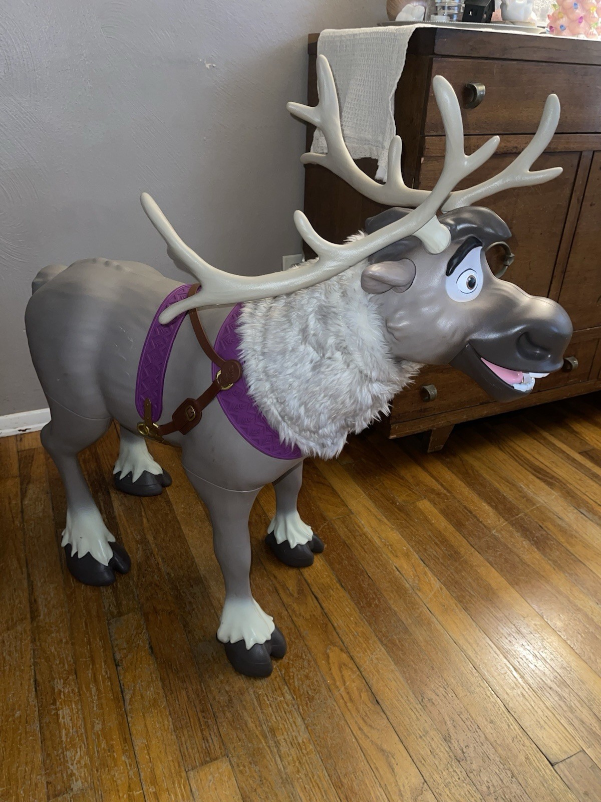 SVEN Disney Frozen 2 Ride On Reindeer My Size Playdate Sounds Child Size