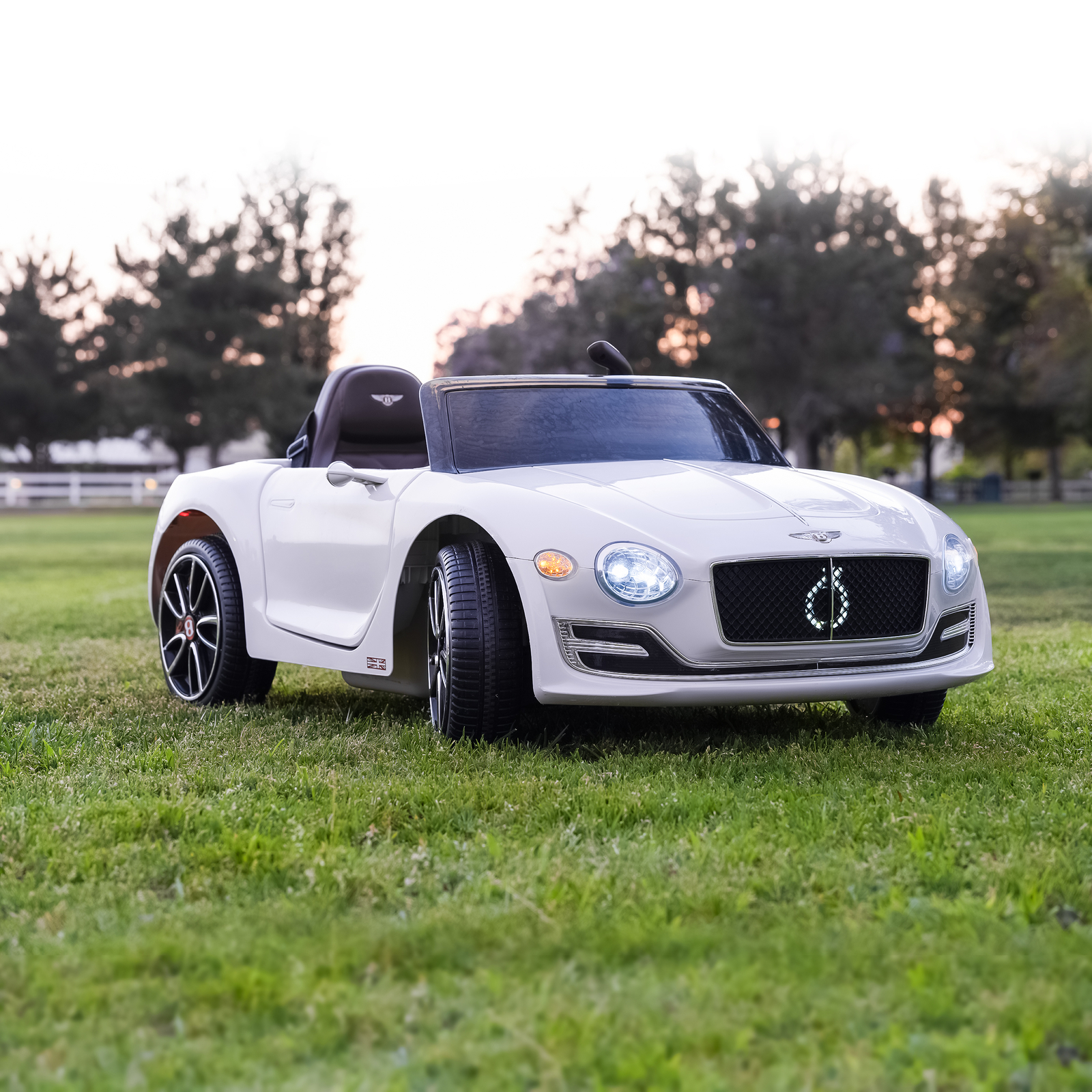 LICENSED Bentley Style Kid Ride On Electric Toy 12V Car Remote Control LED White