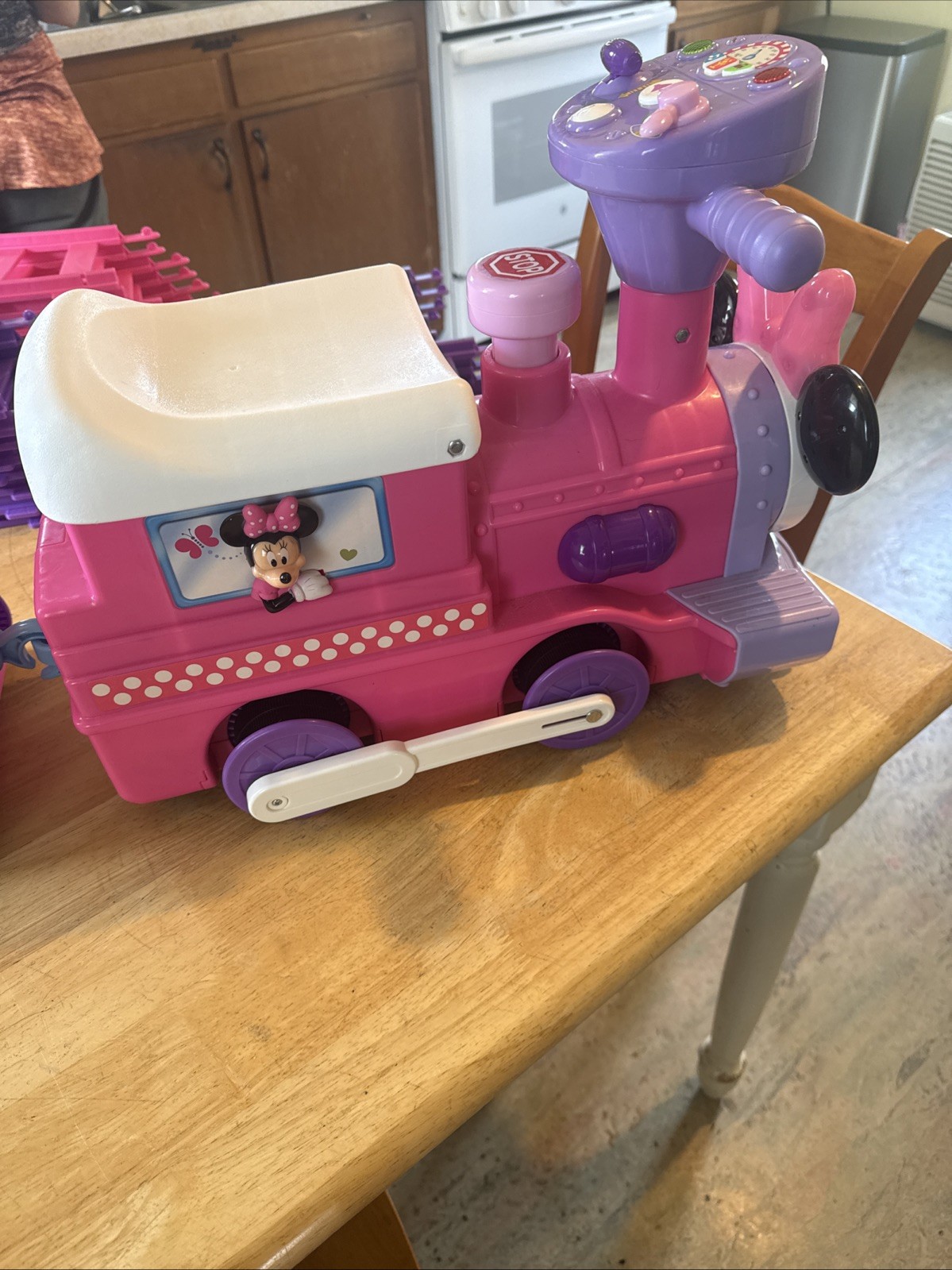 Kiddieland Minnie Mouse Ride-On Motorized Train With Tracks Complete