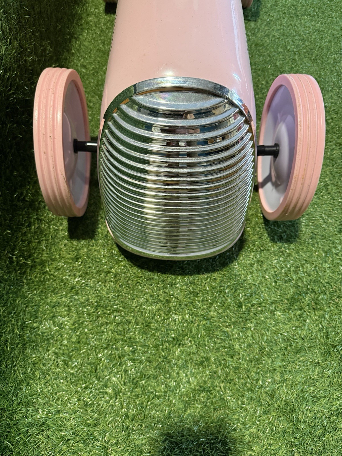 FAQ Schwarz Retro Pink Ride On Kids Car
