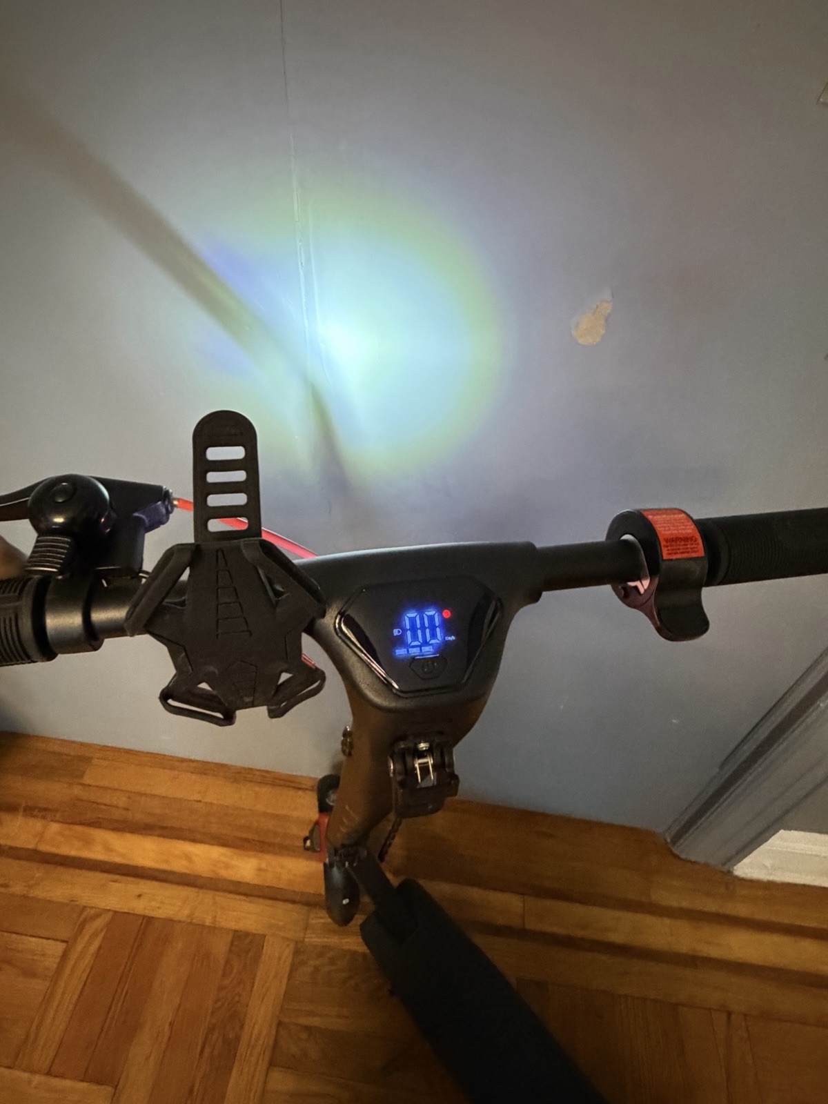 FIAT Folding Electric Scooter – 350W Motor, 15 to 20-Mile – ( Flat Tire)
