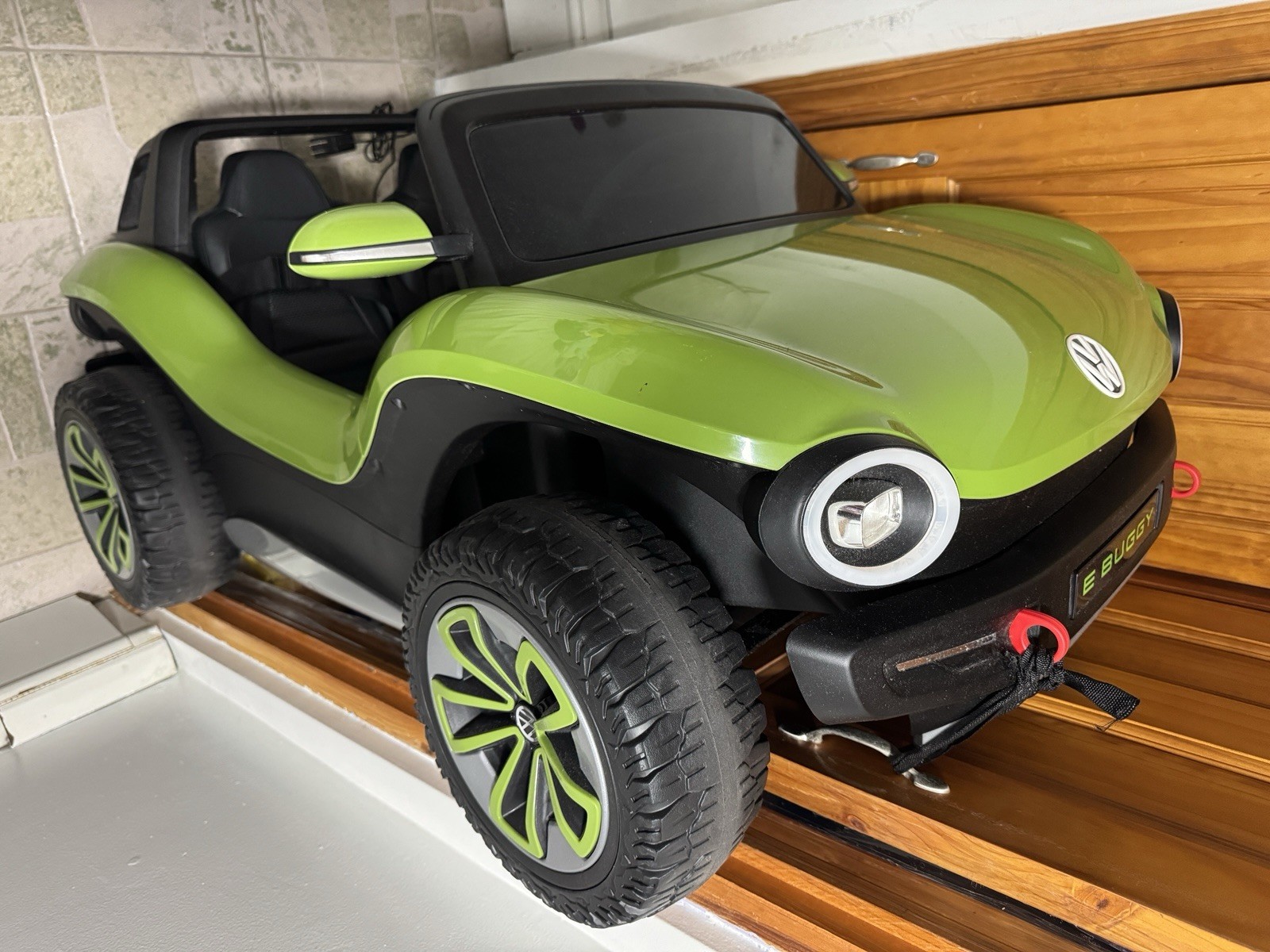2 seats Volkswagen E-Buggy 12v Toy Car for Ages 3-7