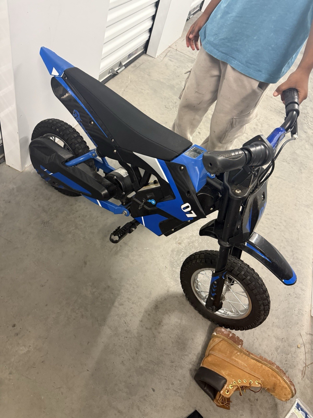 Dynacross Blue Battery Operated Ride-On Dirt Bike for Kids Ages 8-11