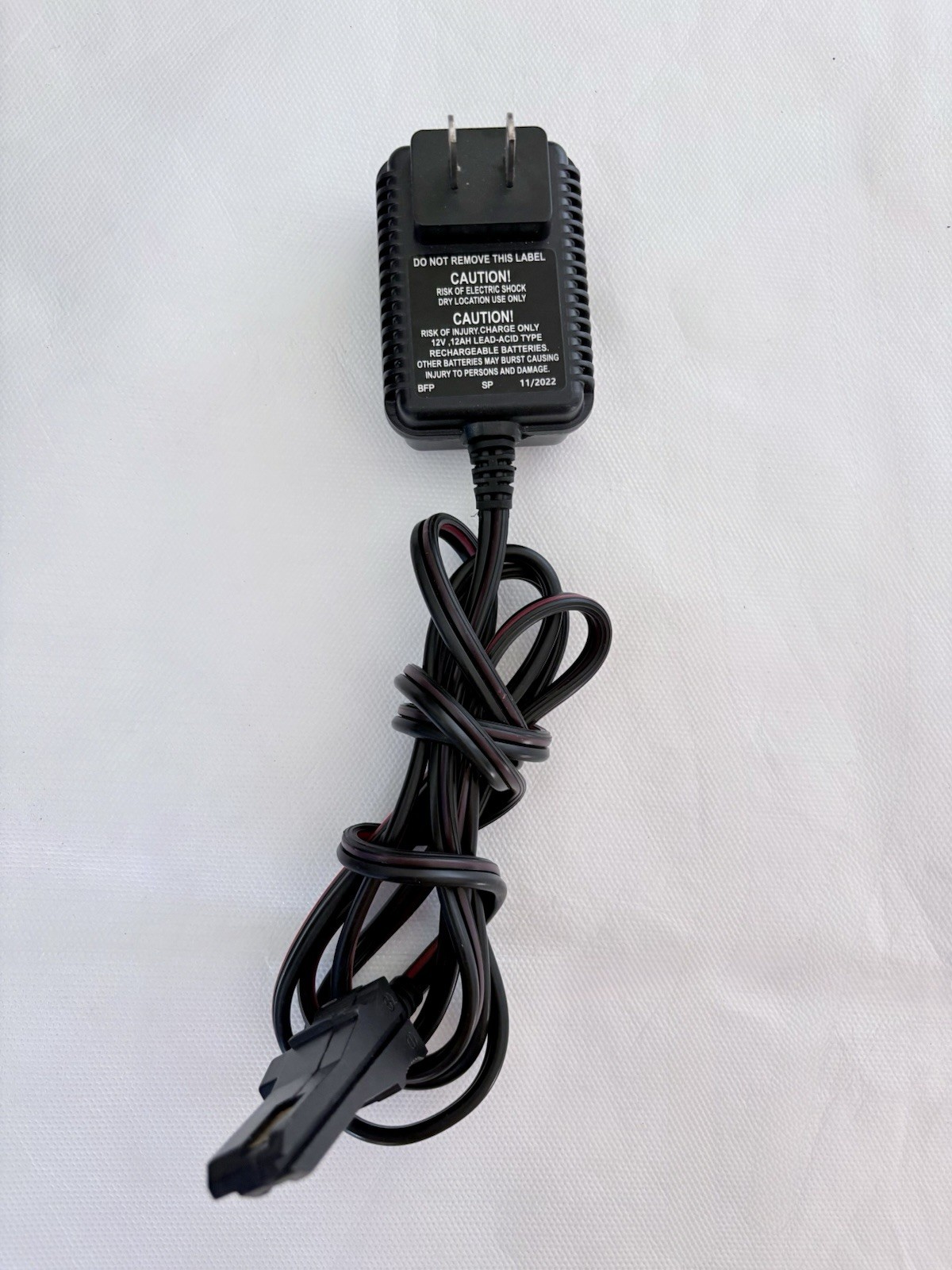 SafeAMP SACPW12 12V Charger for Power Wheels Gray Battery