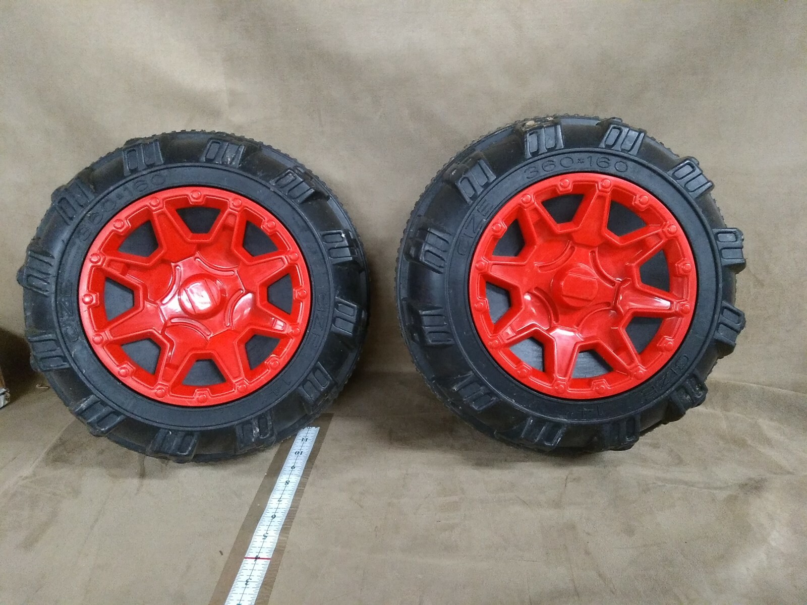 Powet Wheels Rear Tires Wheel Plastic Solid Toy Car