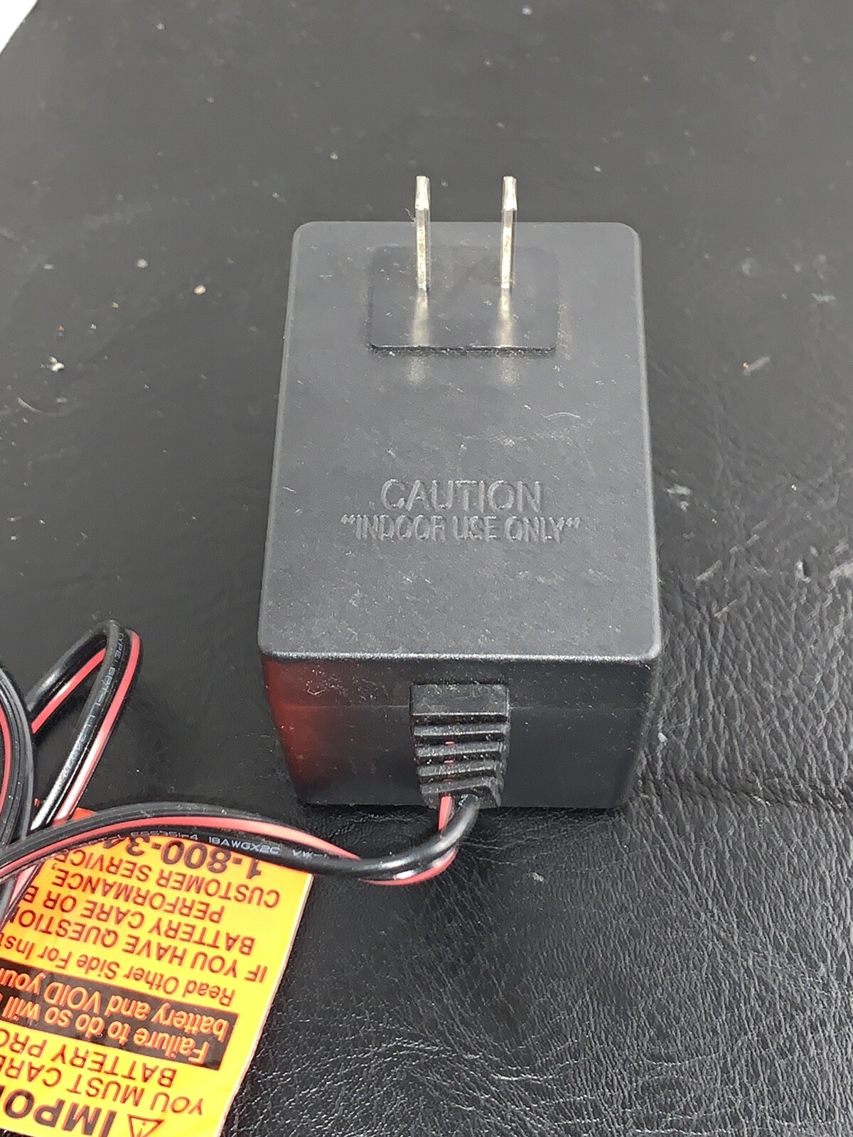 POWER WHEELS BATTERY CHARGER BY FISHER PRICE 00801-0972 12V DC