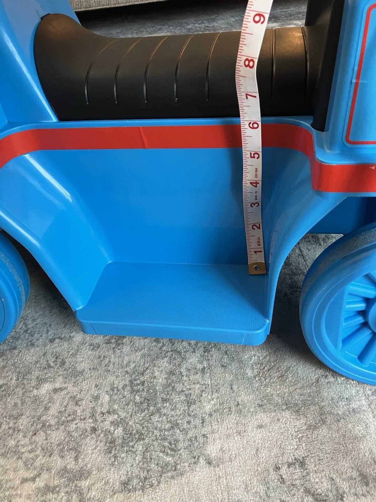 VTG Fisher Price Power Wheels Ride-on Thomas & Friends Thomas + Track BCK92-9963