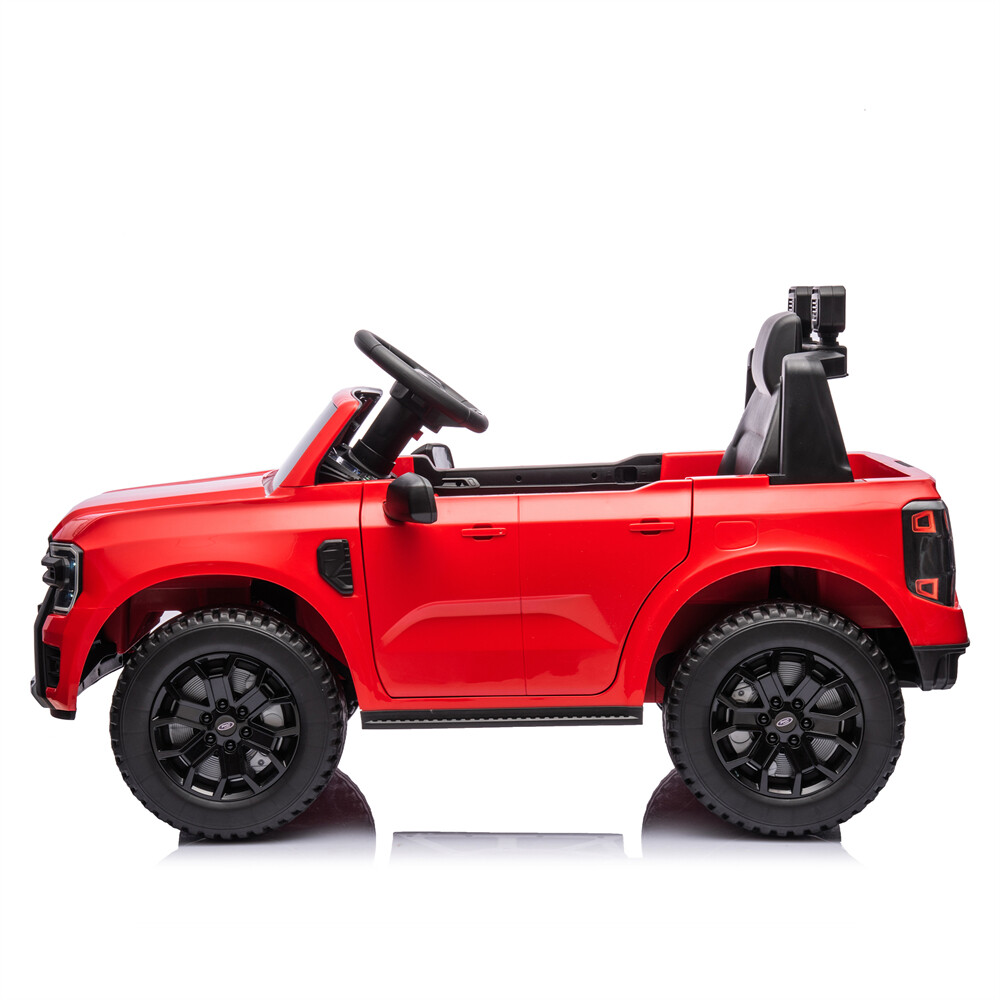 12V Kids Ride On Car w/ Remote Control 1.86-4.97 mph 2WD Kid Toy for Aged 3-8