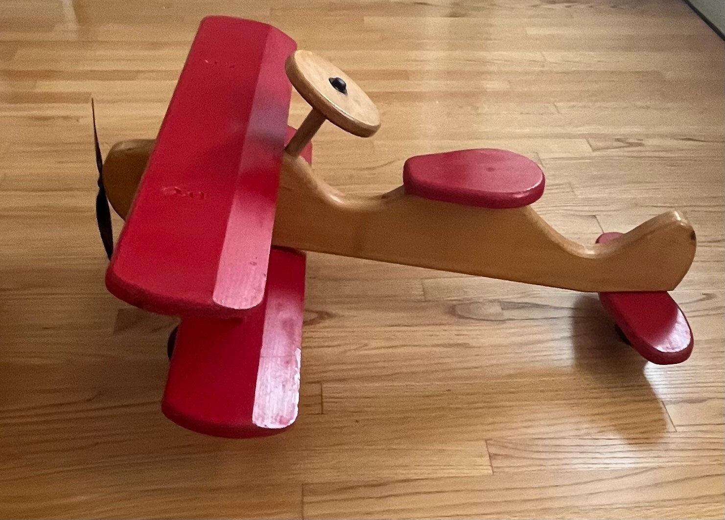 ANRIDING PLANE FOR TODDLERS (BEAUTIFULLY WOOD HAND CRAFTED) LOCAL PICKUP ONLY