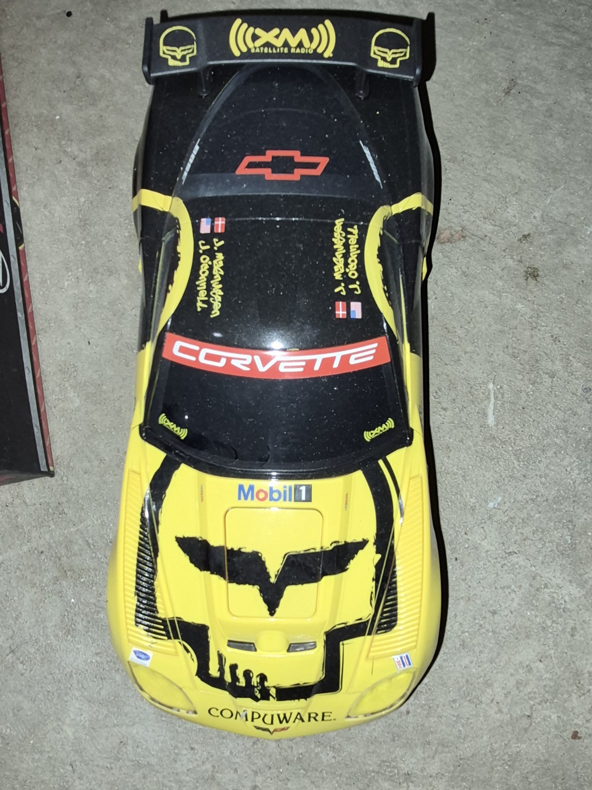 Ride MAKERZ CORVETTE YELLOW
