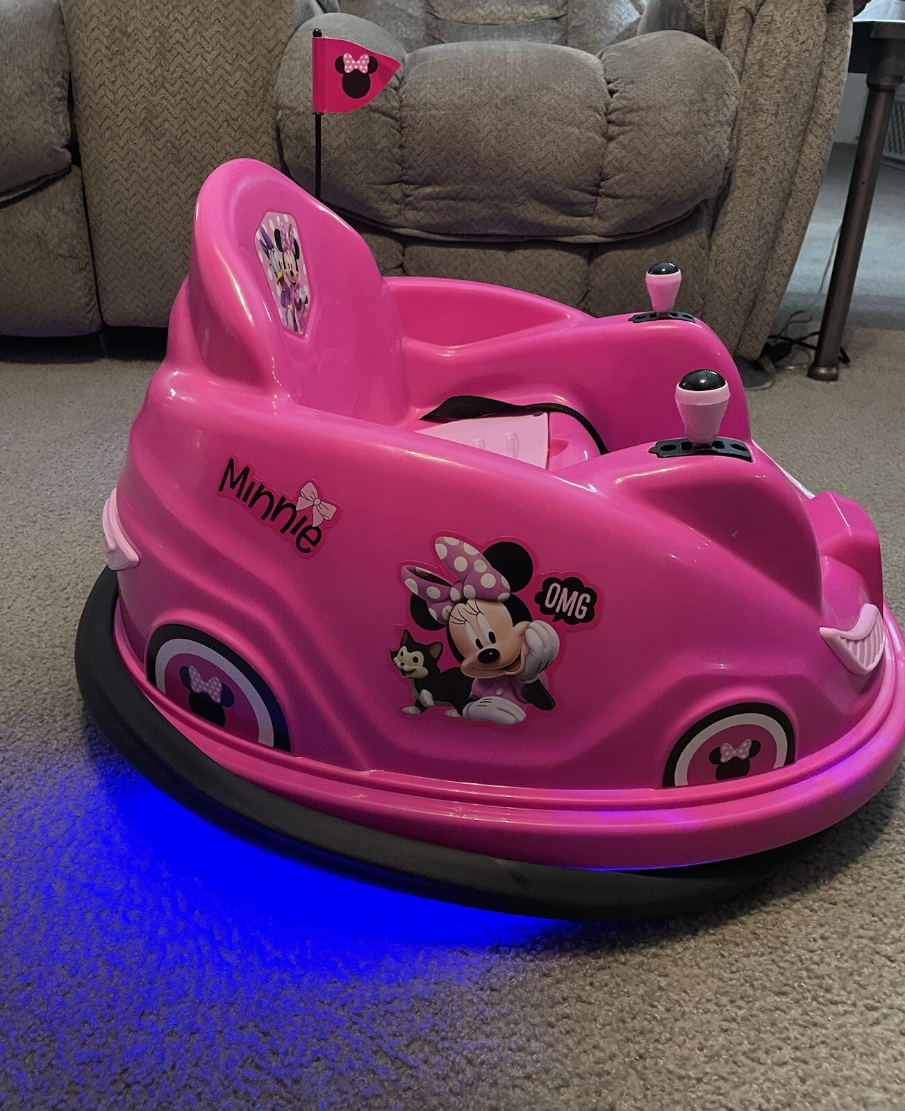 Flybar Disney Minnie 6V Bumper Car Ride-On Toy for Kids – Fun Adventure!