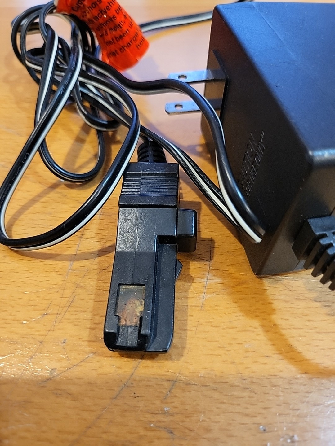 Fisher Price Power Wheels 00801-0972 Class 2 12V Charger Model C-12150