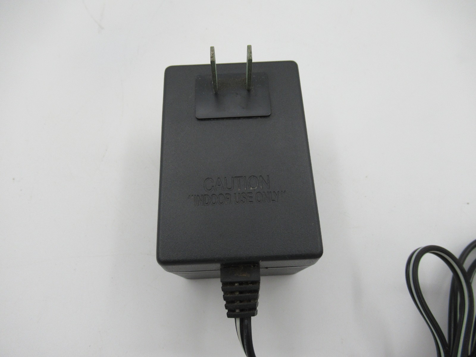 Fisher Price Power Wheels Class 2 Battery Charger 12V 00801-0972 C-12150 “Look”
