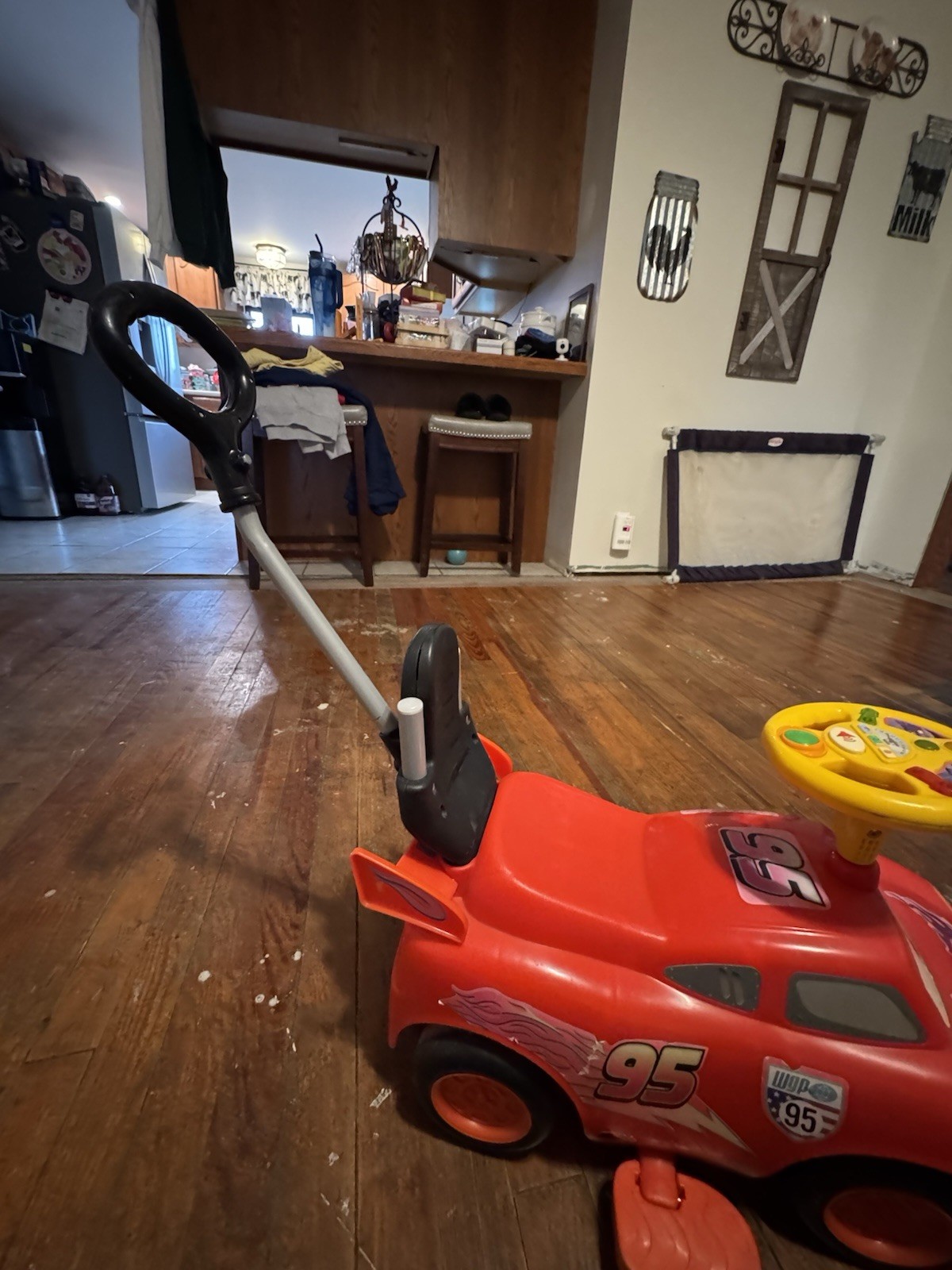 Disney Pixar Cars 3 Lightning McQueen Racing Ride On Car Or Handle To Push Child