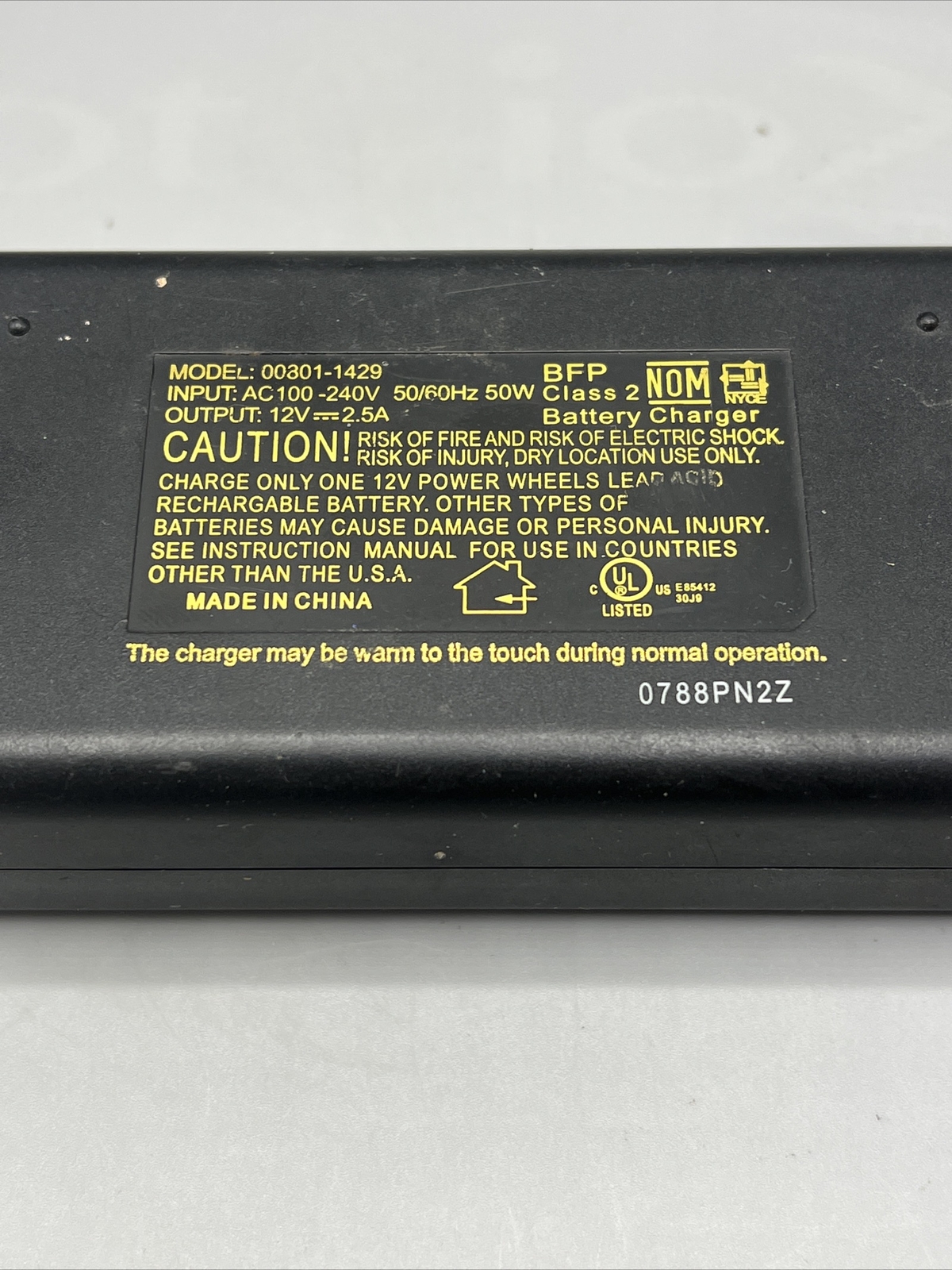 Power Wheels 12 Volt Quick Charger Fisher Price Model 00801-1429 works
