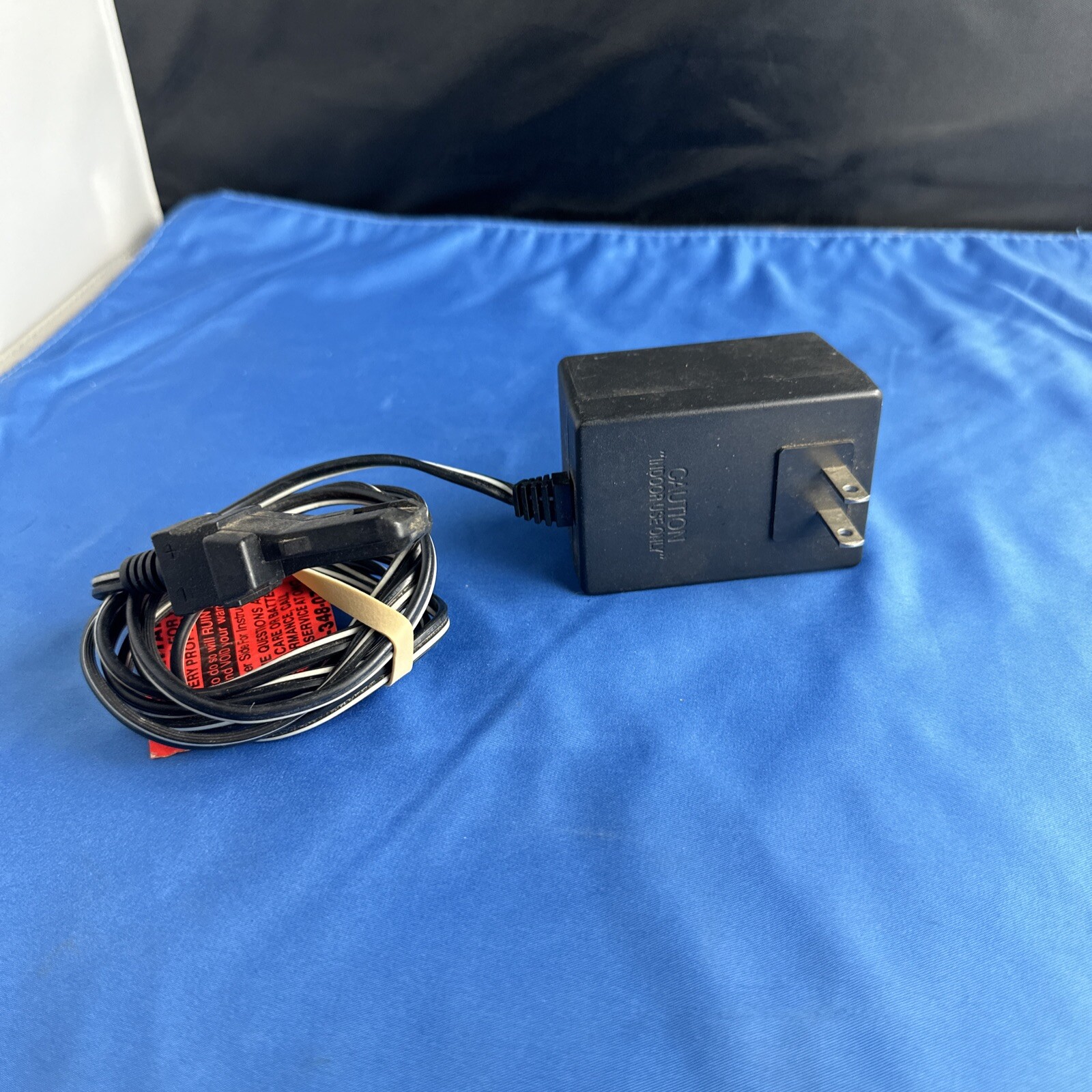 Fisher Price Power Wheels 00801-0972 Class 2 Battery Adapter Charger 12V OEM
