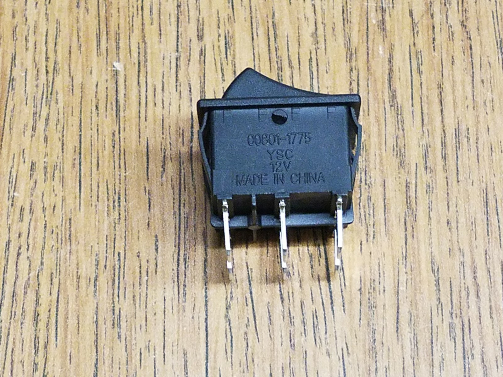 kids ride on car Forward /Reverse switch On/On- 6v/12v – DPDT Also for Boats