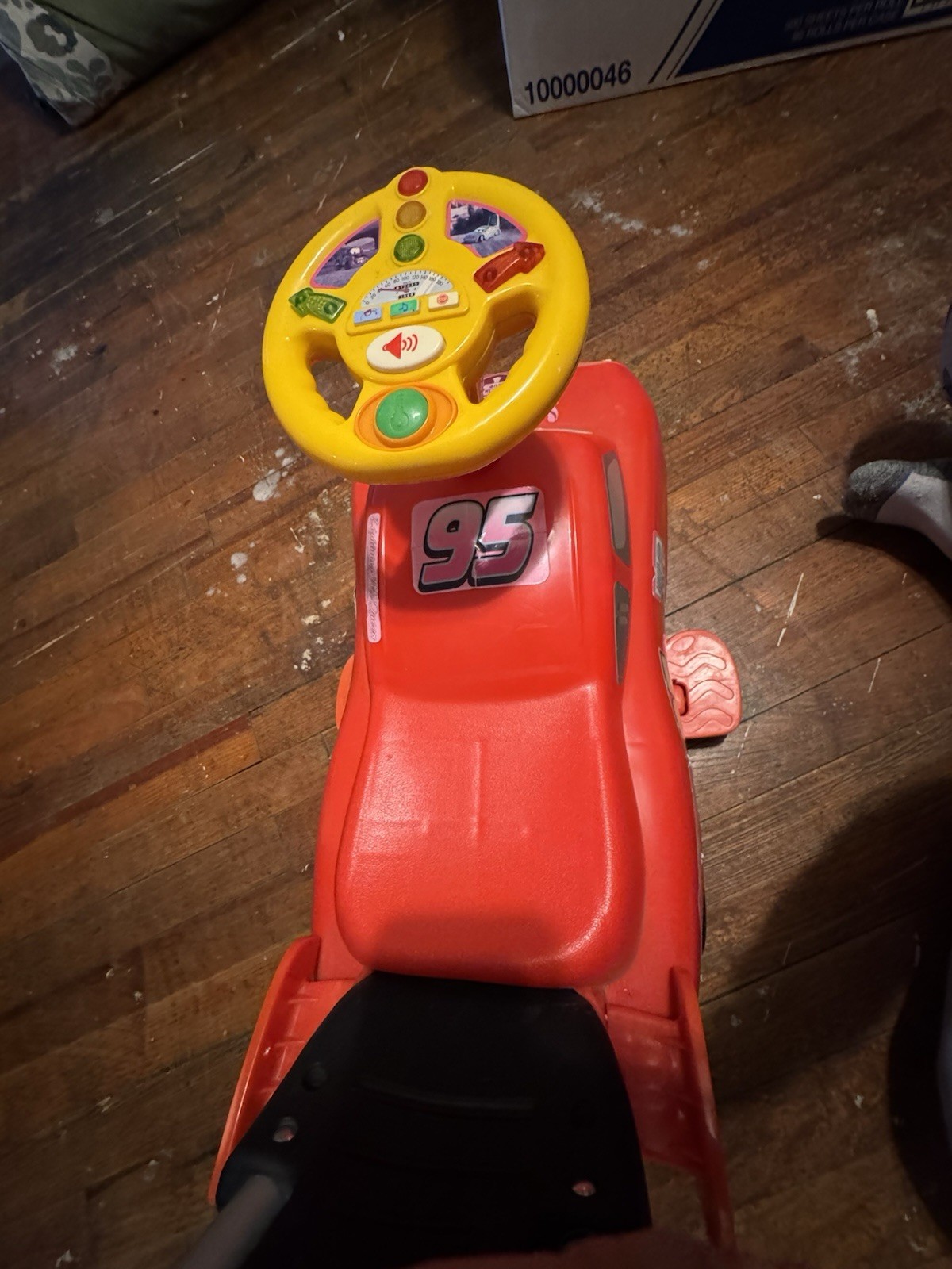 Disney Pixar Cars 3 Lightning McQueen Racing Ride On Car Or Handle To Push Child